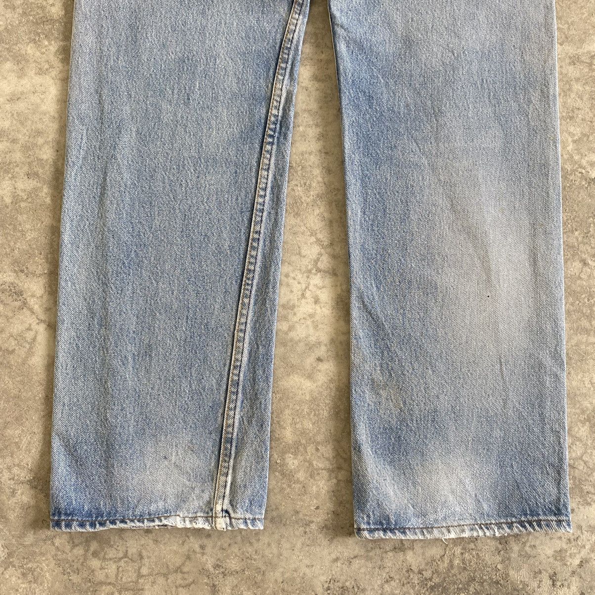 Levi's VTG 90’s Levis 501 Light Blue Distressed Jeans Size US 34 / EU 50 - 17 Thumbnail
