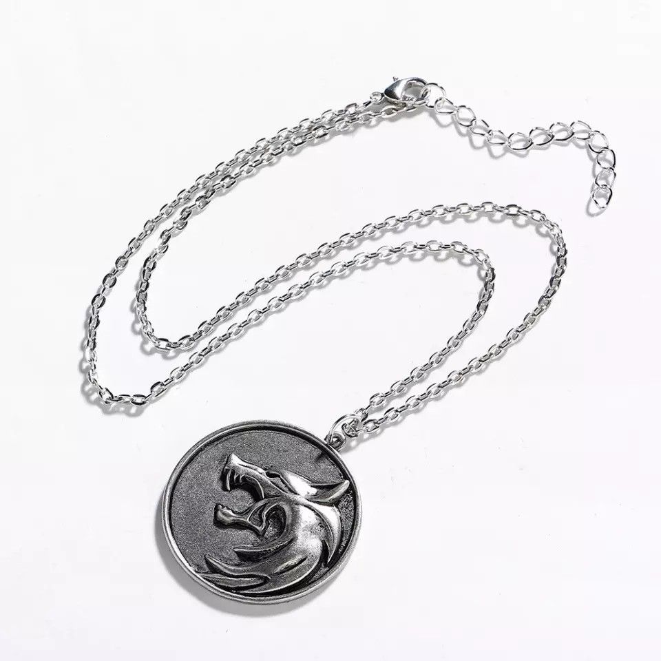 Jewelry Wolf Head Necklace Size ONE SIZE - 1 Thumbnail