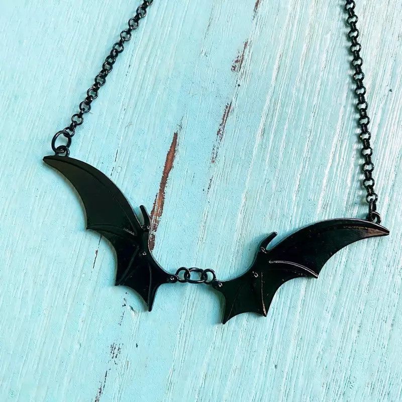 Jewelry Goth Vampire Vintage Bat Wings Pendant Choker Necklace Size ONE SIZE - 1 Thumbnail