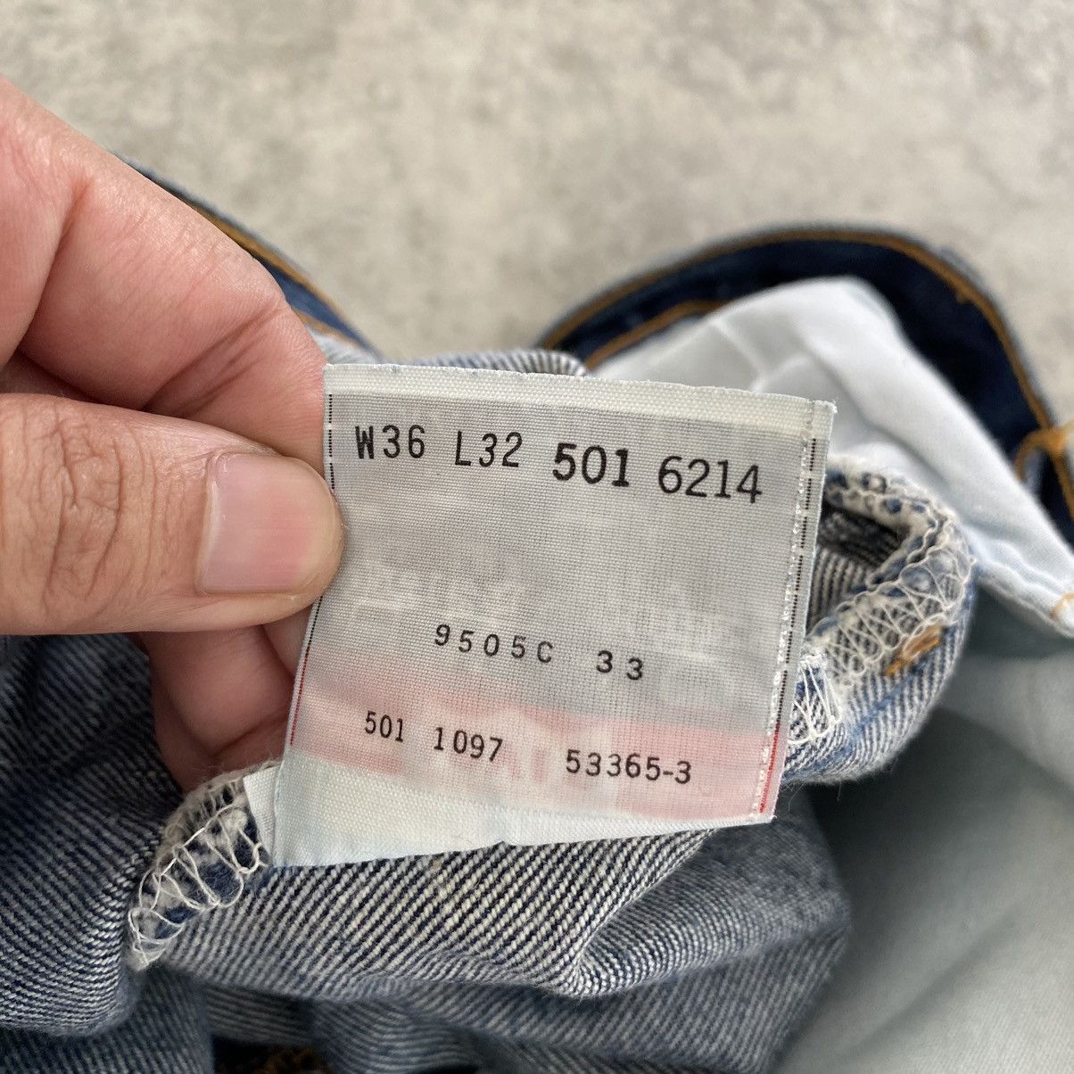 Levi's Size 36x32.5 Vintage 90’s Levis 501 Faded Distressed Jeans Size US 36 / EU 52 - 25 Thumbnail