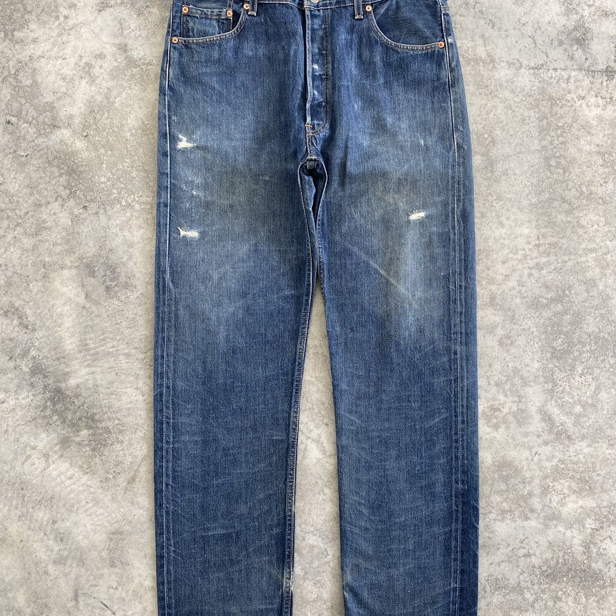 Levi's Size 36x32.5 Vintage 90’s Levis 501 Faded Distressed Jeans Size US 36 / EU 52 - 4 Thumbnail