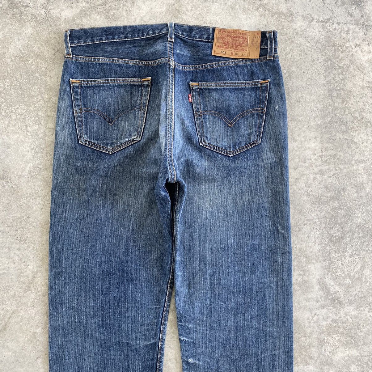 Levi's Size 36x32.5 Vintage 90’s Levis 501 Faded Distressed Jeans Size US 36 / EU 52 - 14 Thumbnail