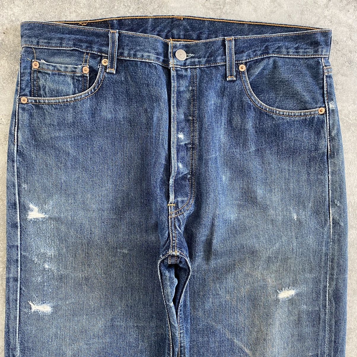 Levi's Size 36x32.5 Vintage 90’s Levis 501 Faded Distressed Jeans Size US 36 / EU 52 - 9 Thumbnail