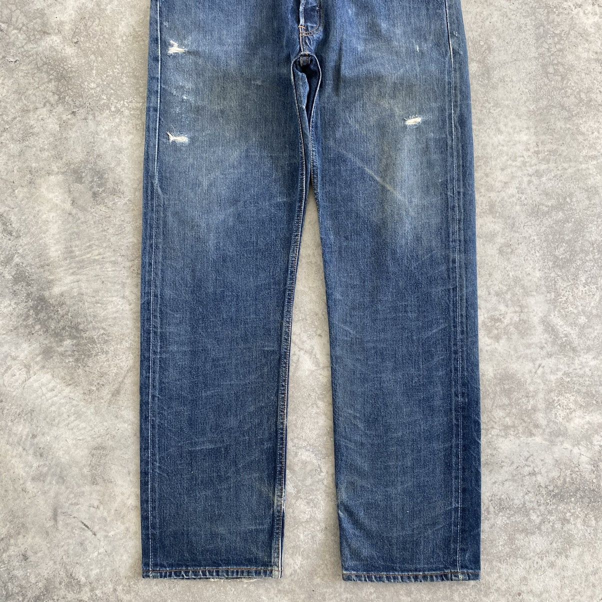 Levi's Size 36x32.5 Vintage 90’s Levis 501 Faded Distressed Jeans Size US 36 / EU 52 - 3 Thumbnail