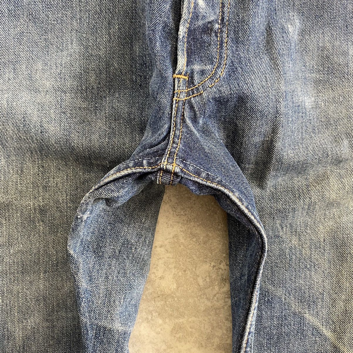Levi's Size 36x32.5 Vintage 90’s Levis 501 Faded Distressed Jeans Size US 36 / EU 52 - 12 Thumbnail