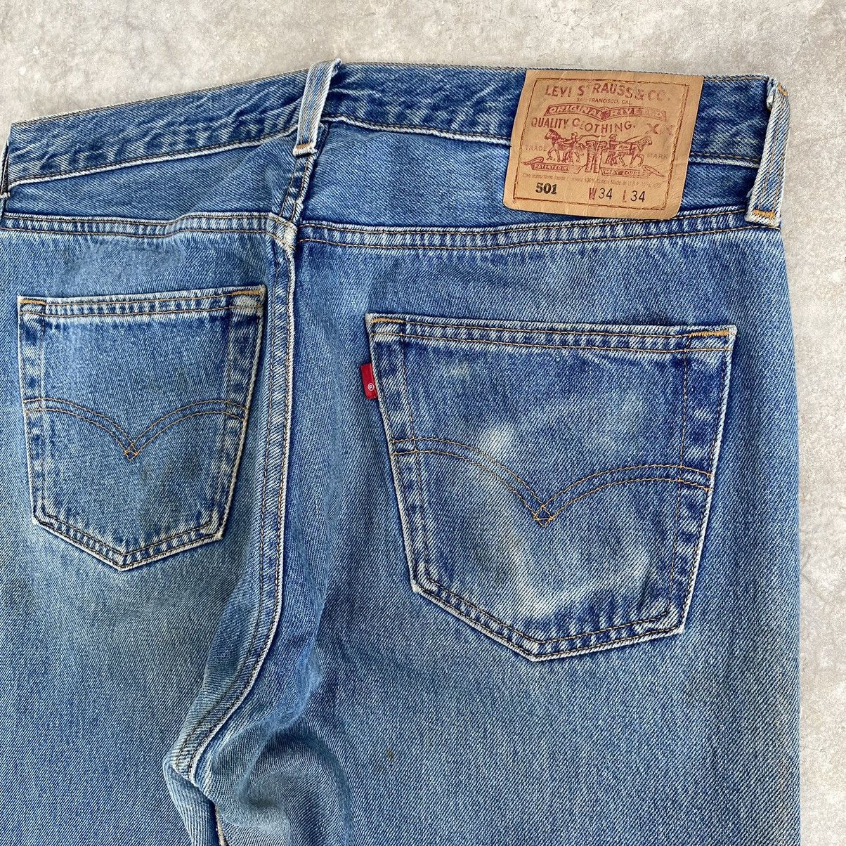 Levi's × Vintage Size 34x30 Vintage 90’s Levis 501 Faded Dirty Jeans Size US 34 / EU 50 - 20 Thumbnail