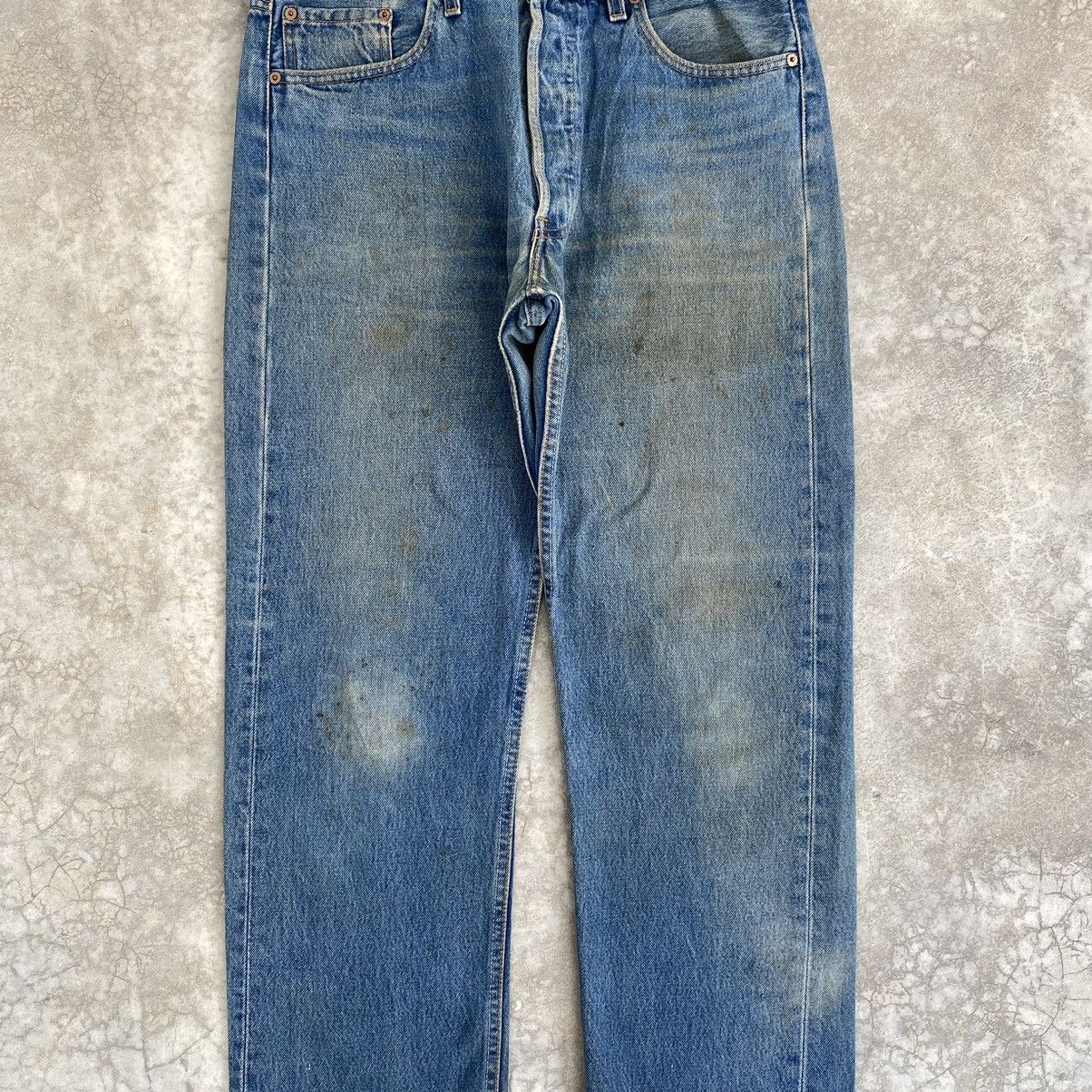 Levi's × Vintage Size 34x30 Vintage 90’s Levis 501 Faded Dirty Jeans Size US 34 / EU 50 - 4 Thumbnail