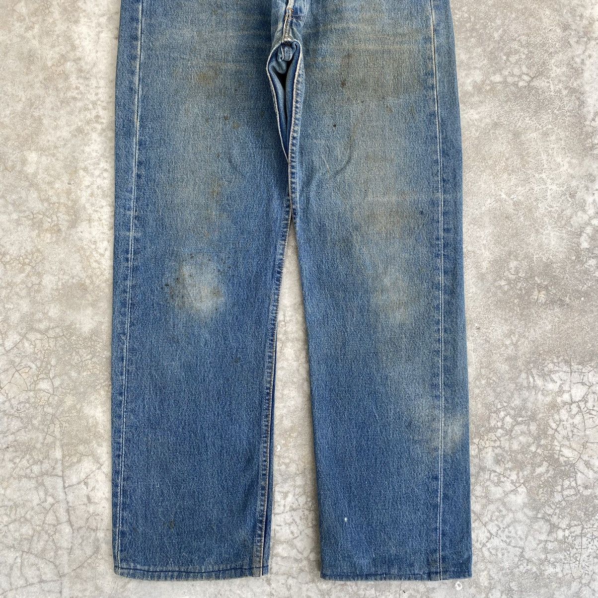 Levi's × Vintage Size 34x30 Vintage 90’s Levis 501 Faded Dirty Jeans Size US 34 / EU 50 - 3 Thumbnail