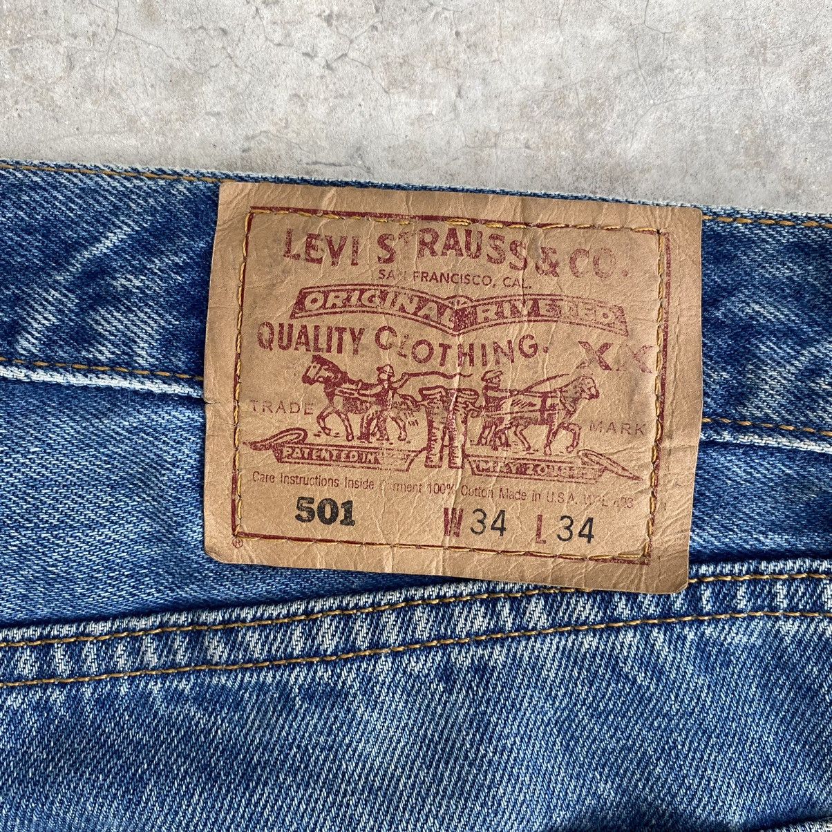 Levi's × Vintage Size 34x30 Vintage 90’s Levis 501 Faded Dirty Jeans Size US 34 / EU 50 - 21 Thumbnail