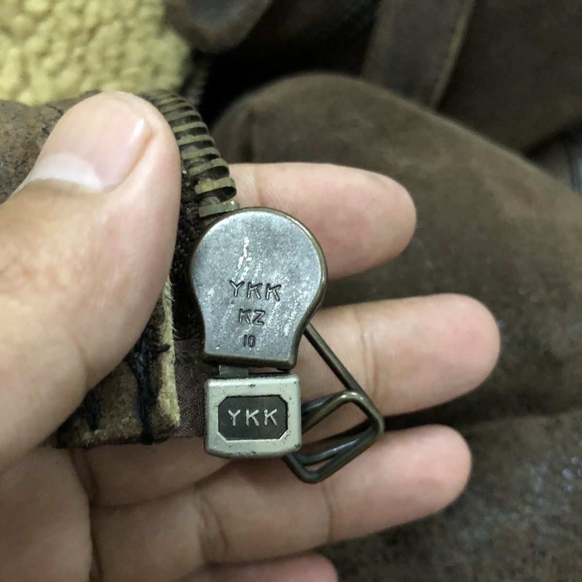 Handmade B-3 leather jacket by loyd & haig traditional luxury brand Size US L / EU 52-54 / 3 - 17 Thumbnail