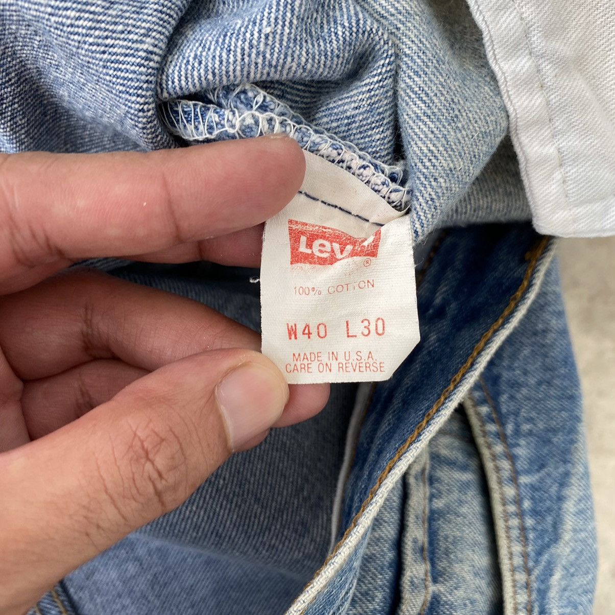 Levi's Vintage 90’s Levis 501xx Stonewashed Blue Denim Jeans Size US 37 - 22 Thumbnail
