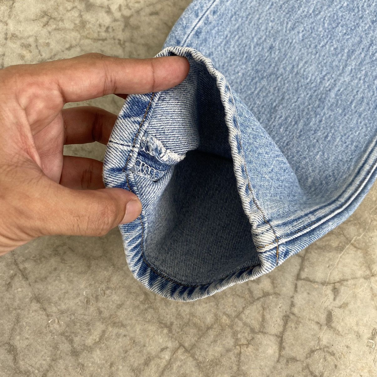 Levi's Size 31x29.5 Vintage 2001 Levis 501 Pale Blue Jeans Size US 31 - 6 Thumbnail