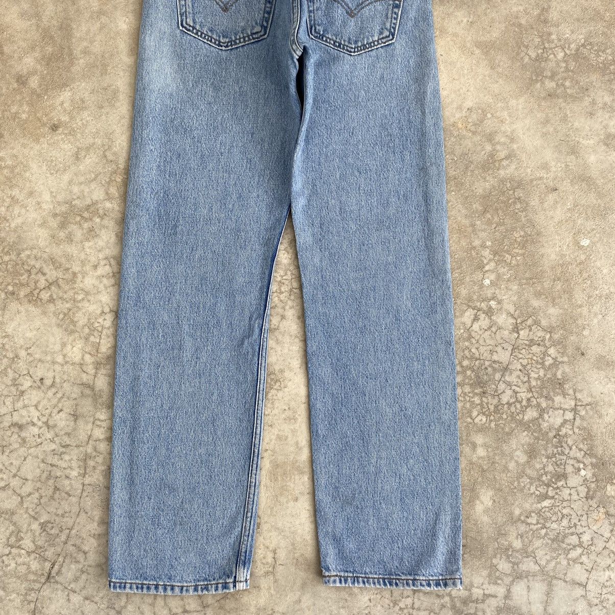 Levi's Size 31x29.5 Vintage 2001 Levis 501 Pale Blue Jeans Size US 31 - 16 Thumbnail