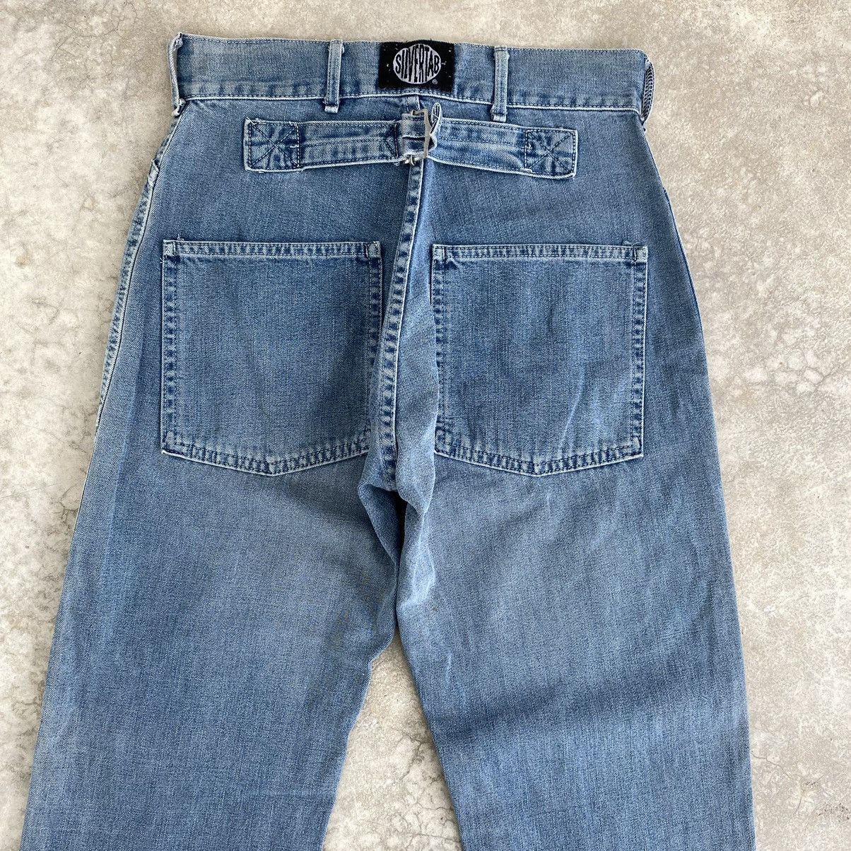 Levi's VTG 1996 Levis Silvertab Cinch Back Loose Jeans Size US 28 / EU 44 - 2 Thumbnail