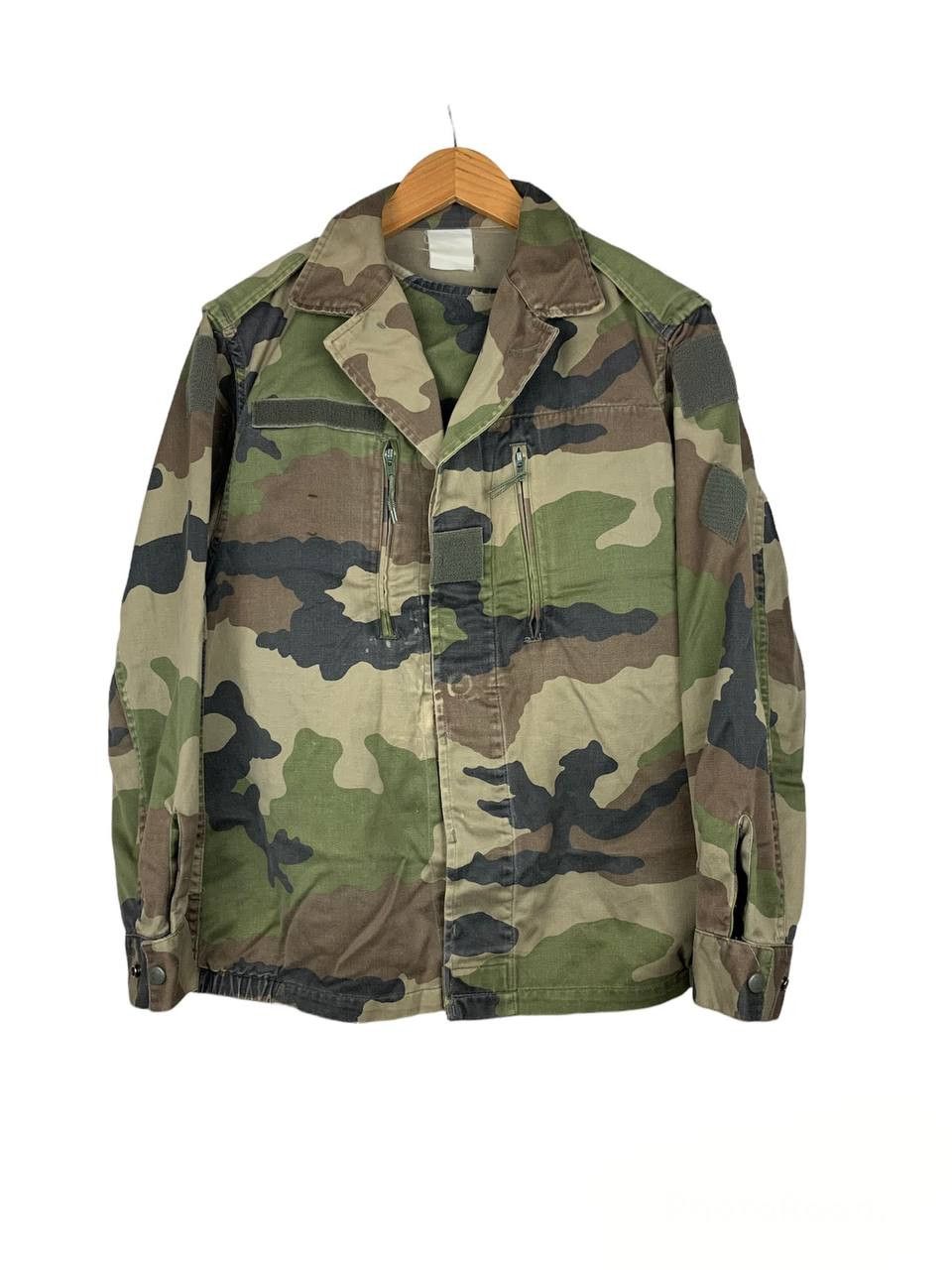 Vintage Vintage Woodland Camo Field Jacket Size US S / EU 44-46 / 1 - 1 Thumbnail