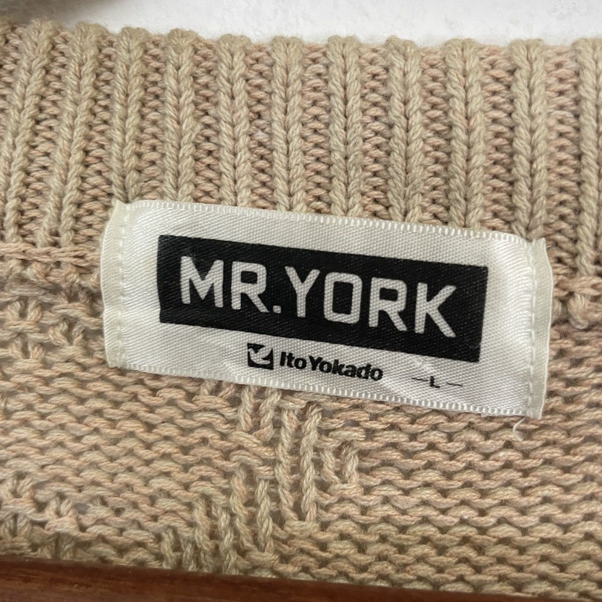 Aran Isles Knitwear Vintage Mr York Art Jumper Knitwear Size US L / EU 52-54 / 3 - 5 Thumbnail