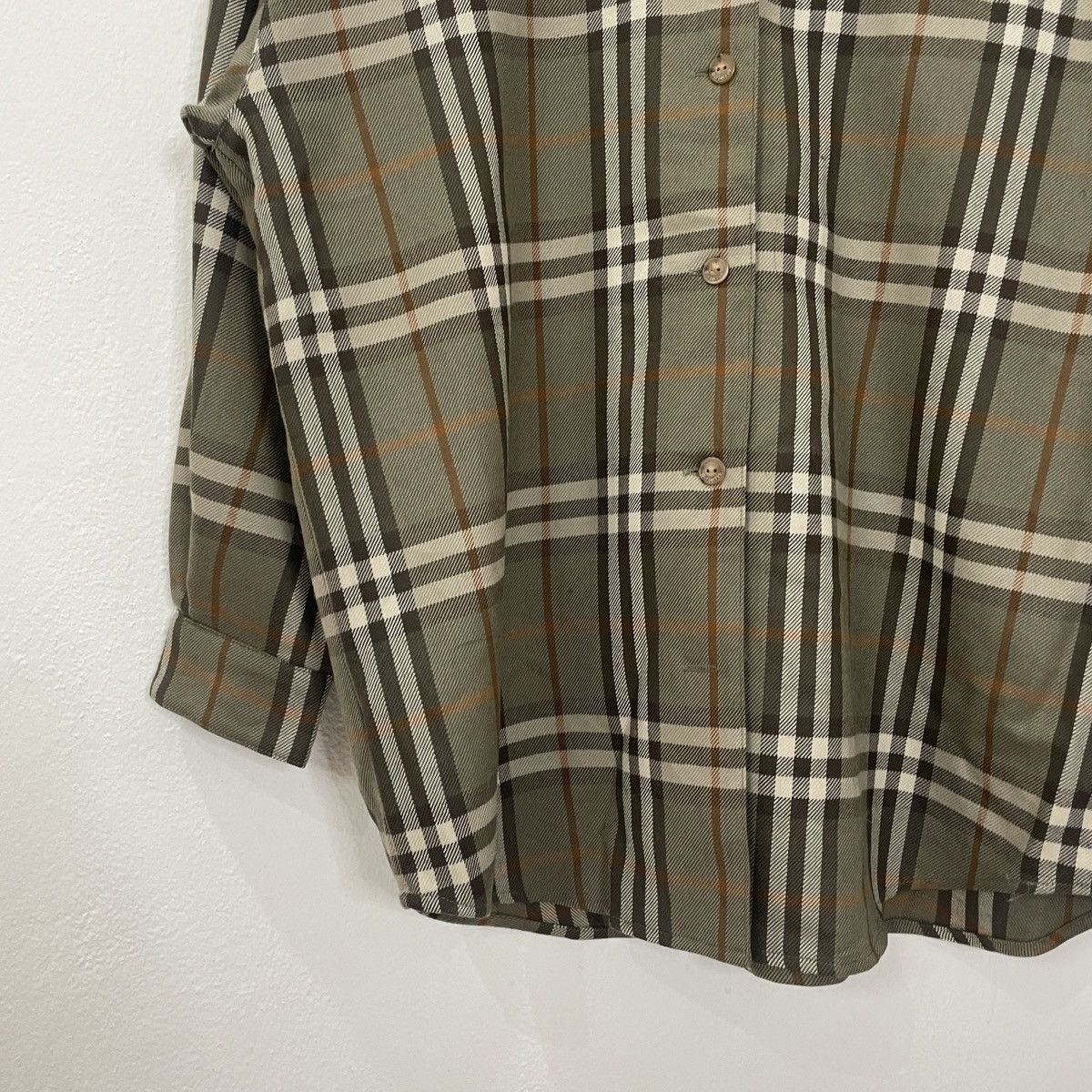 Burberry Vintage 90s Burberry’s Nova Check Button Ups Shirt Size US M / EU 48-50 / 2 - 3 Thumbnail