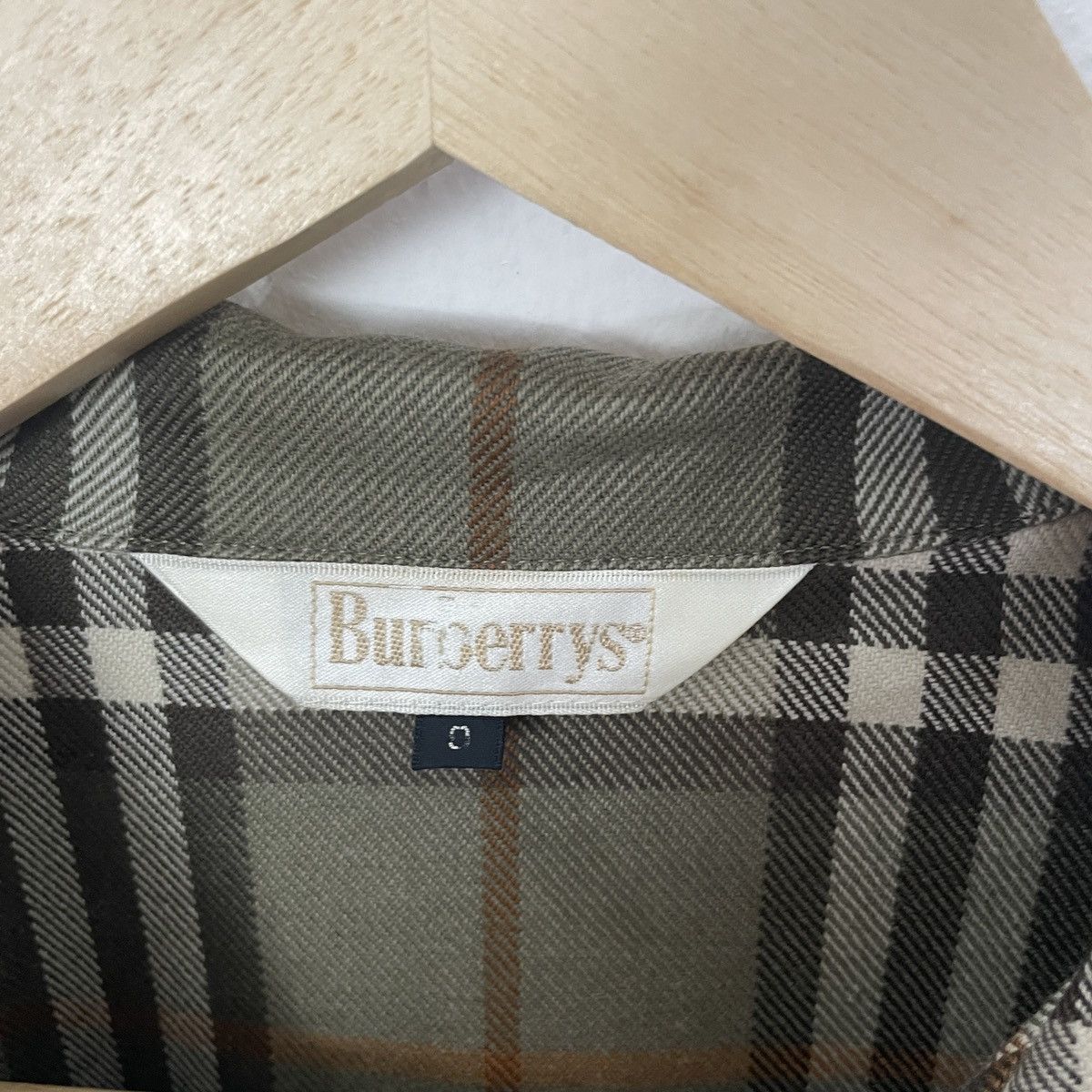Burberry Vintage 90s Burberry’s Nova Check Button Ups Shirt Size US M / EU 48-50 / 2 - 6 Thumbnail