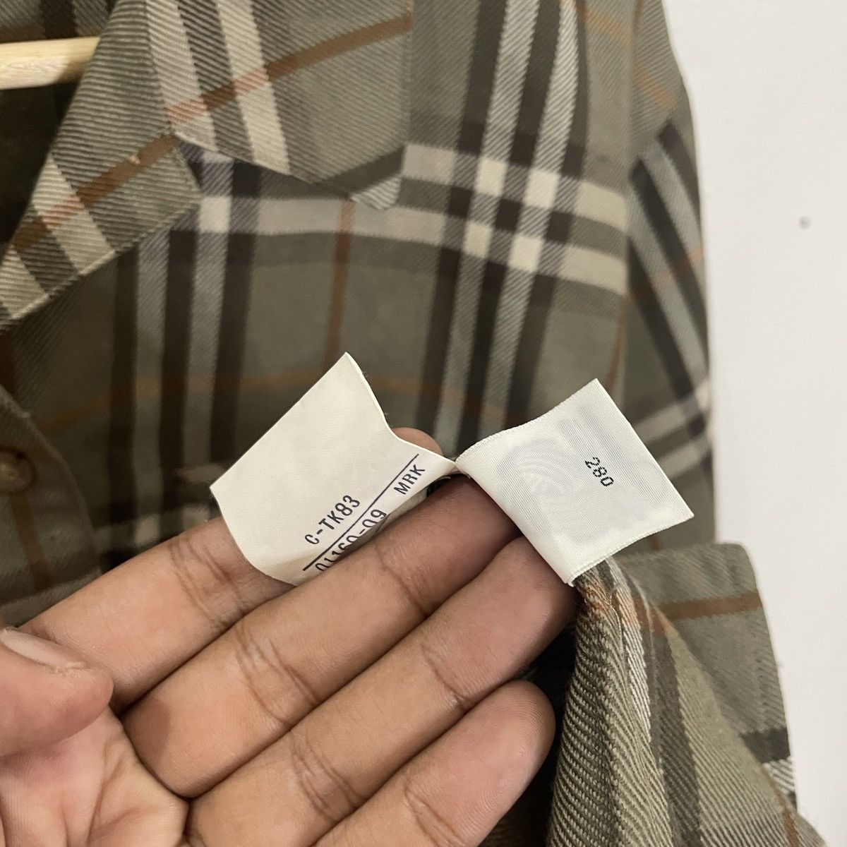 Burberry Vintage 90s Burberry’s Nova Check Button Ups Shirt Size US M / EU 48-50 / 2 - 8 Thumbnail