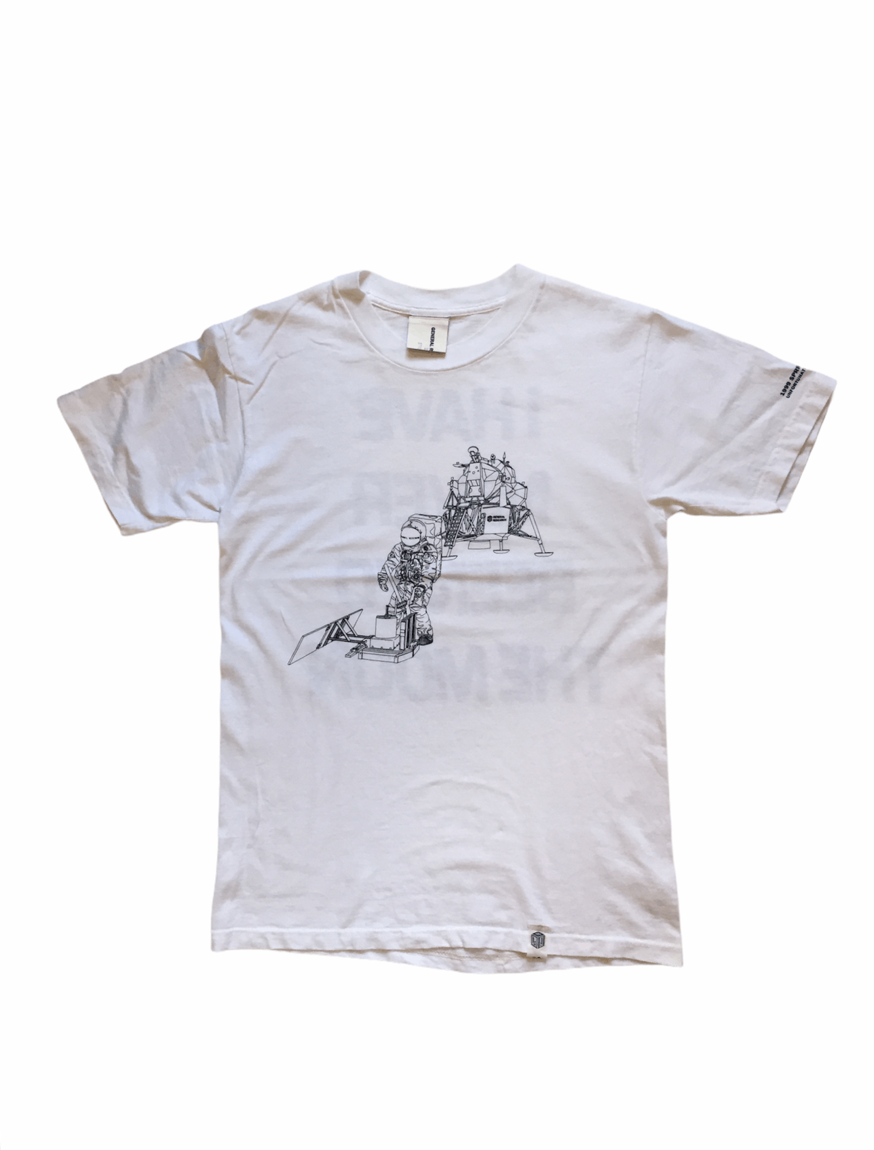 General Research SS99 Astronaut moon tee Size US S / EU 44-46 / 1 - 1 Thumbnail