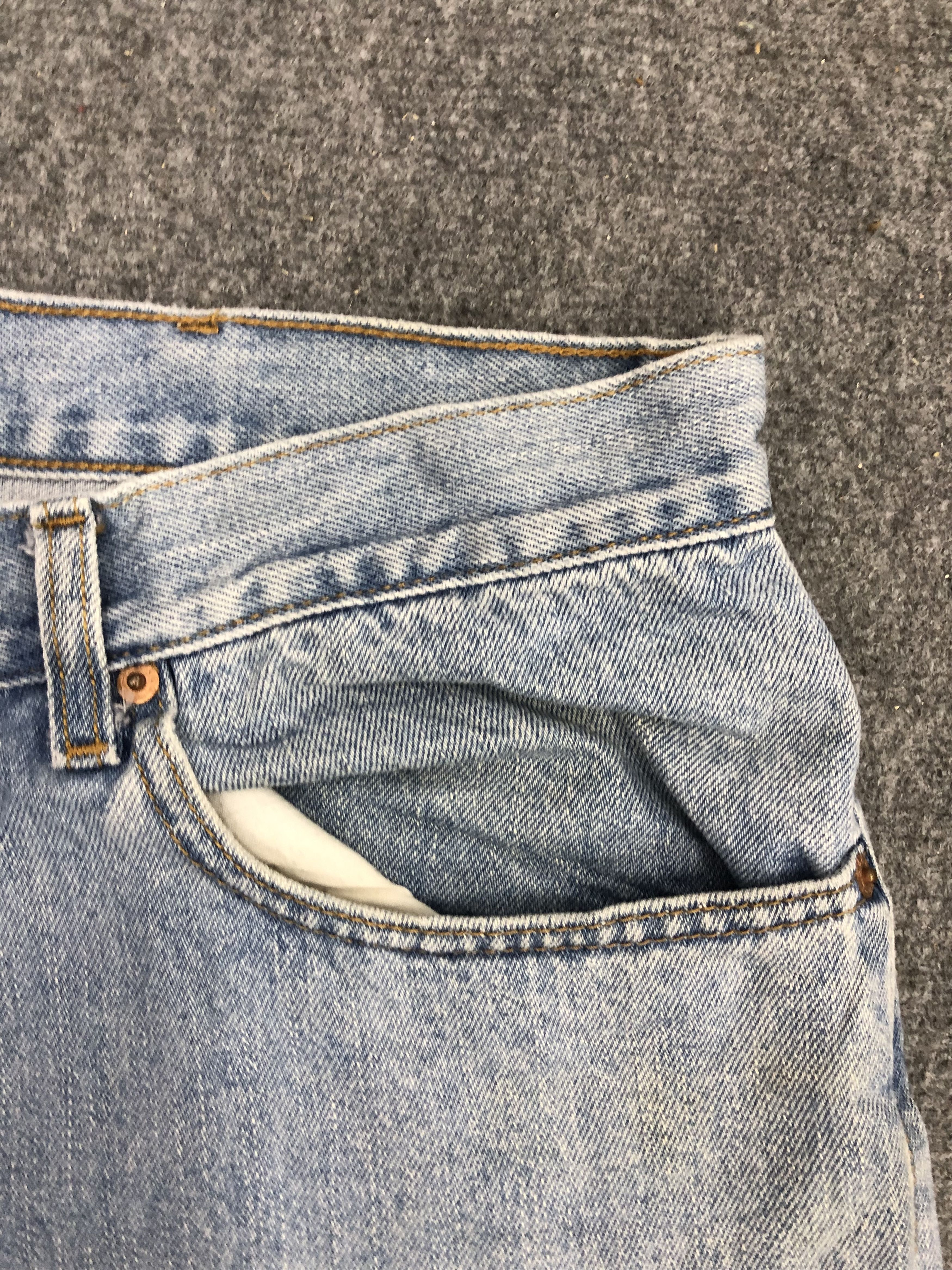 Levi's Vintage Levis 560 Faded Blue Jeans DP1262 Size US 40 / EU 56 - 7 Thumbnail