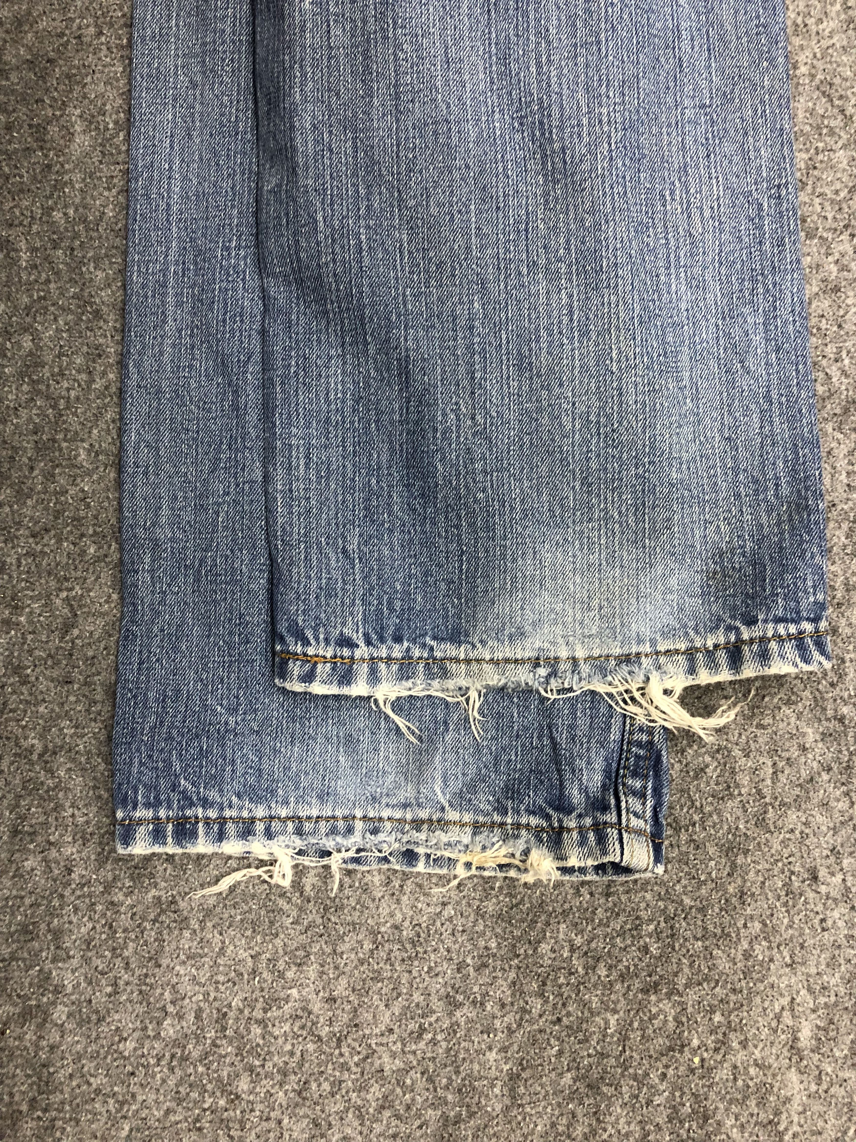 Levi's Vintage Distressed Levis 514 Faded Blue Jeans DP1266 Size US 34 / EU 50 - 12 Thumbnail