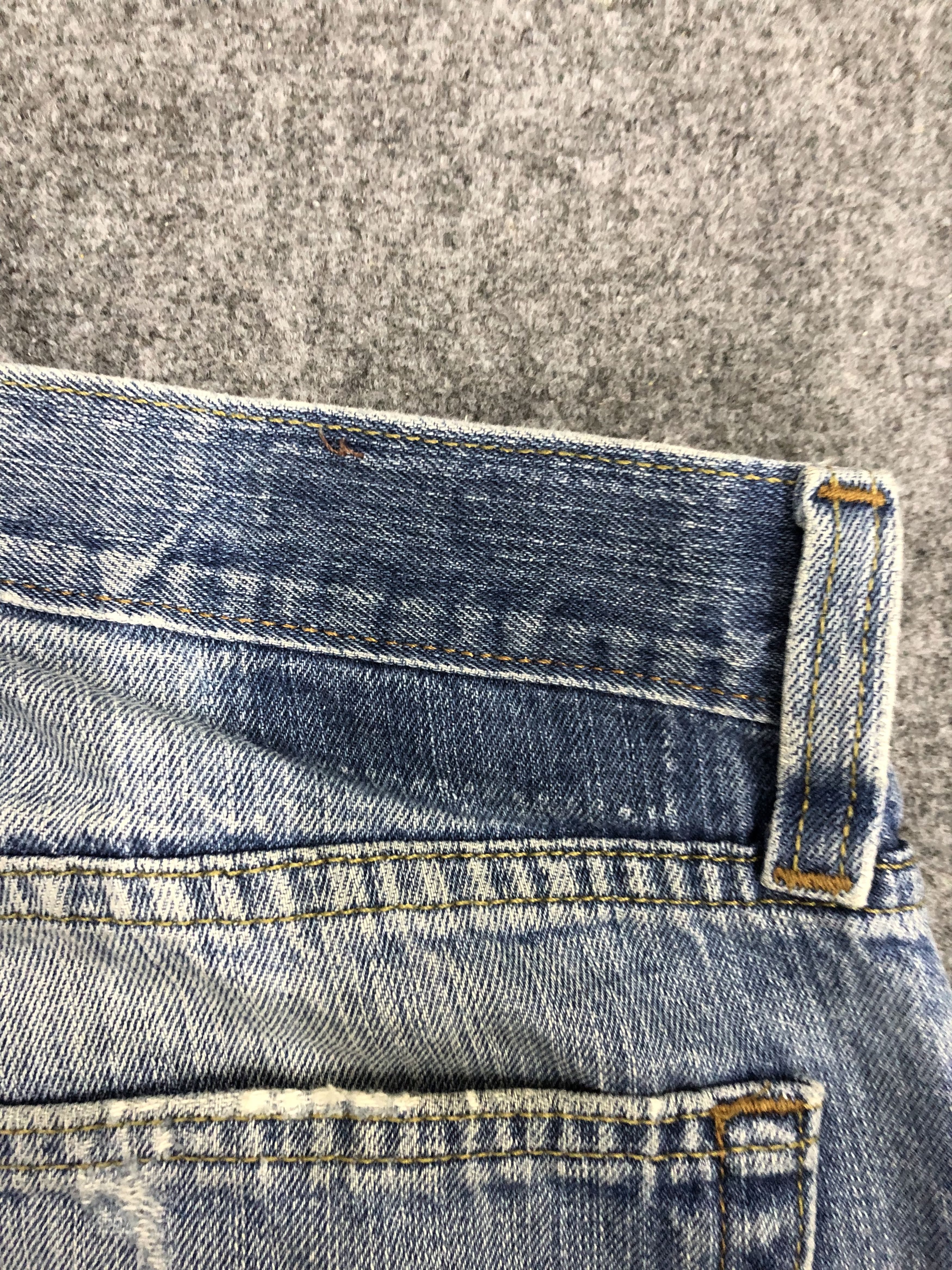 Levi's Vintage Distressed Levis 514 Faded Blue Jeans DP1266 Size US 34 / EU 50 - 13 Thumbnail