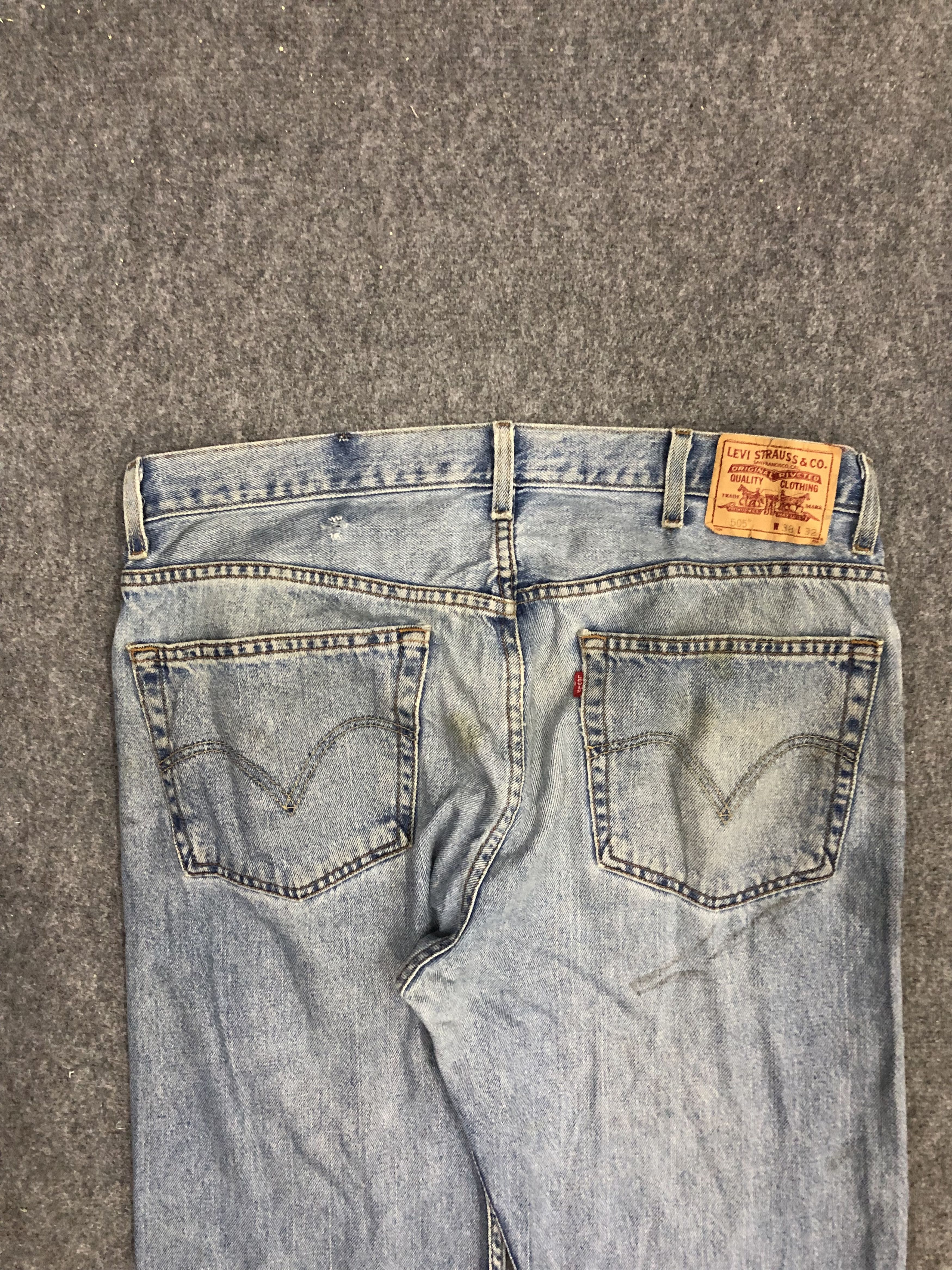 Levi's × Vintage Vintage Levis 505 Faded Blue Baggy Jeans DP1268 Size US 38 / EU 54 - 4 Thumbnail