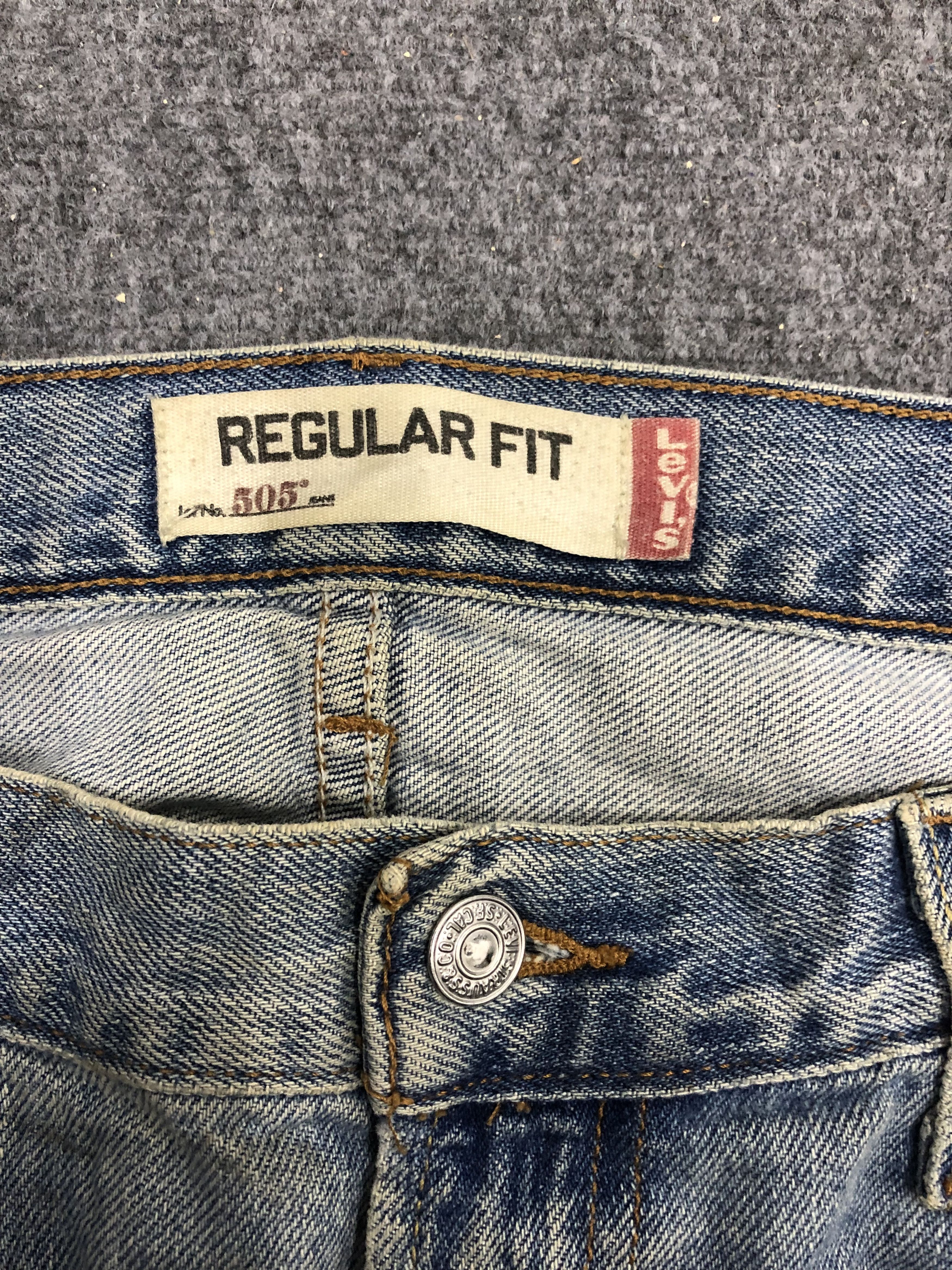 Levi's × Vintage Vintage Levis 505 Faded Blue Baggy Jeans DP1268 Size US 38 / EU 54 - 9 Thumbnail