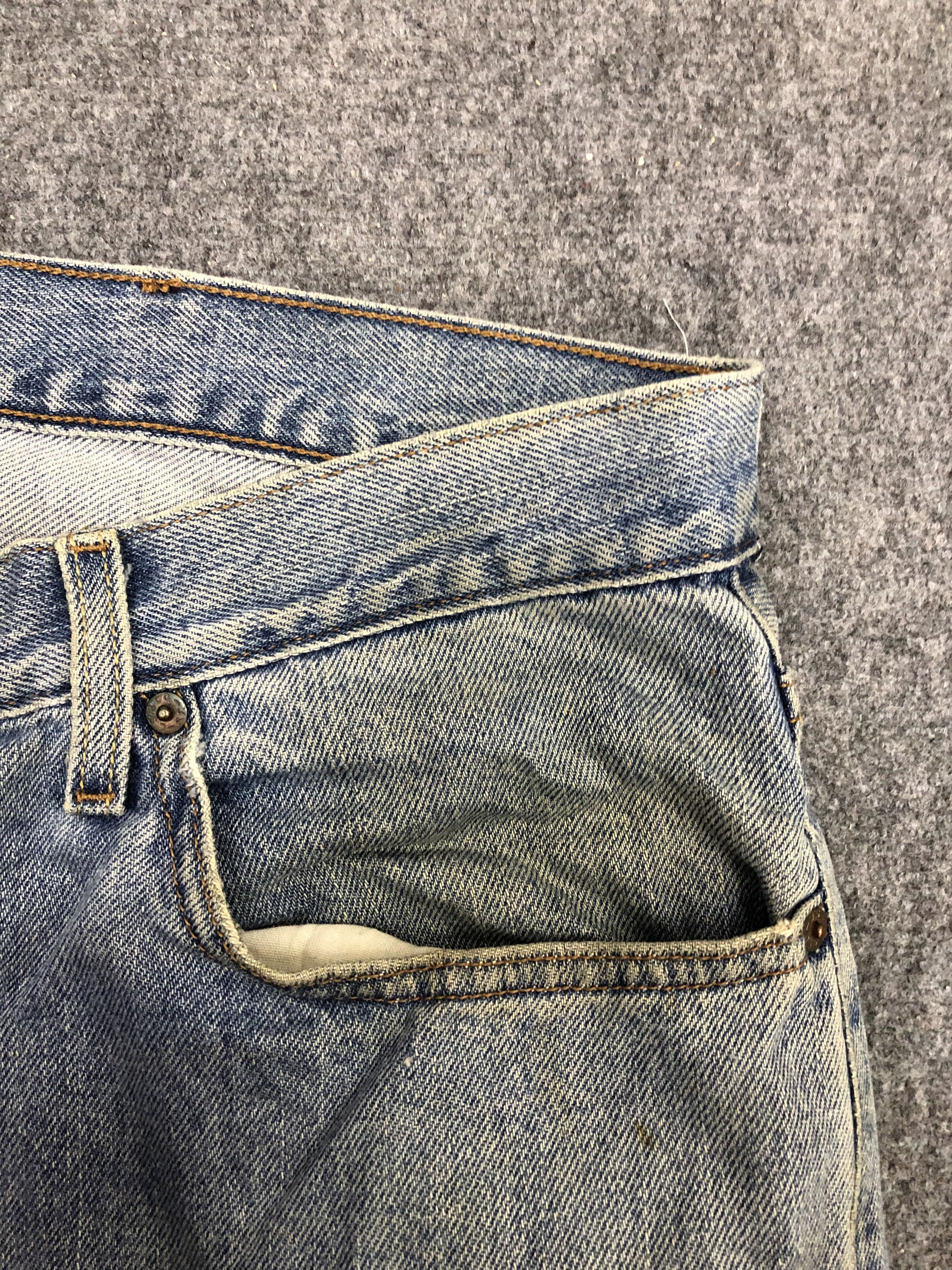 Levi's × Vintage Vintage Levis 505 Faded Blue Baggy Jeans DP1268 Size US 38 / EU 54 - 7 Thumbnail