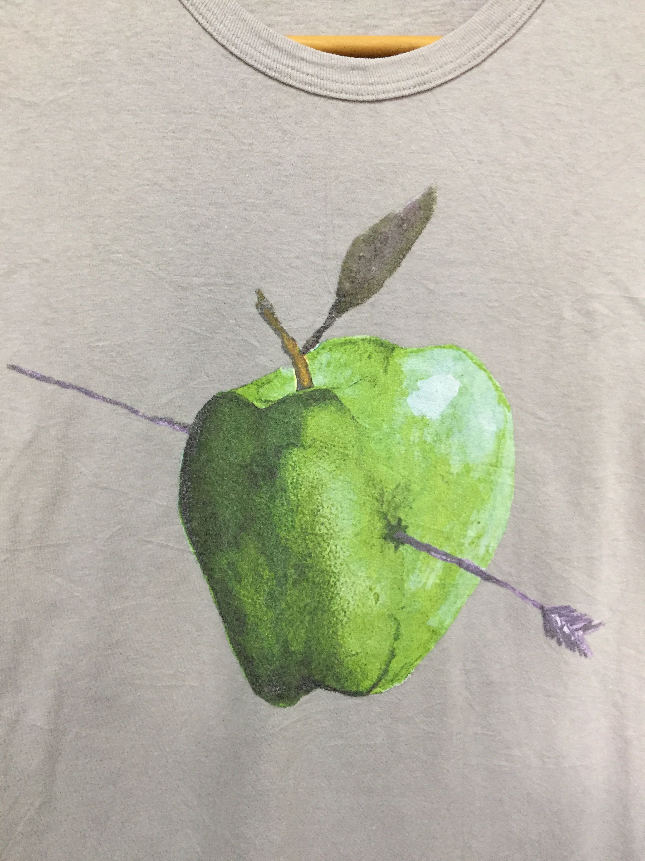Undercover Undercover target apple tee Size US S / EU 44-46 / 1 - 4 Thumbnail