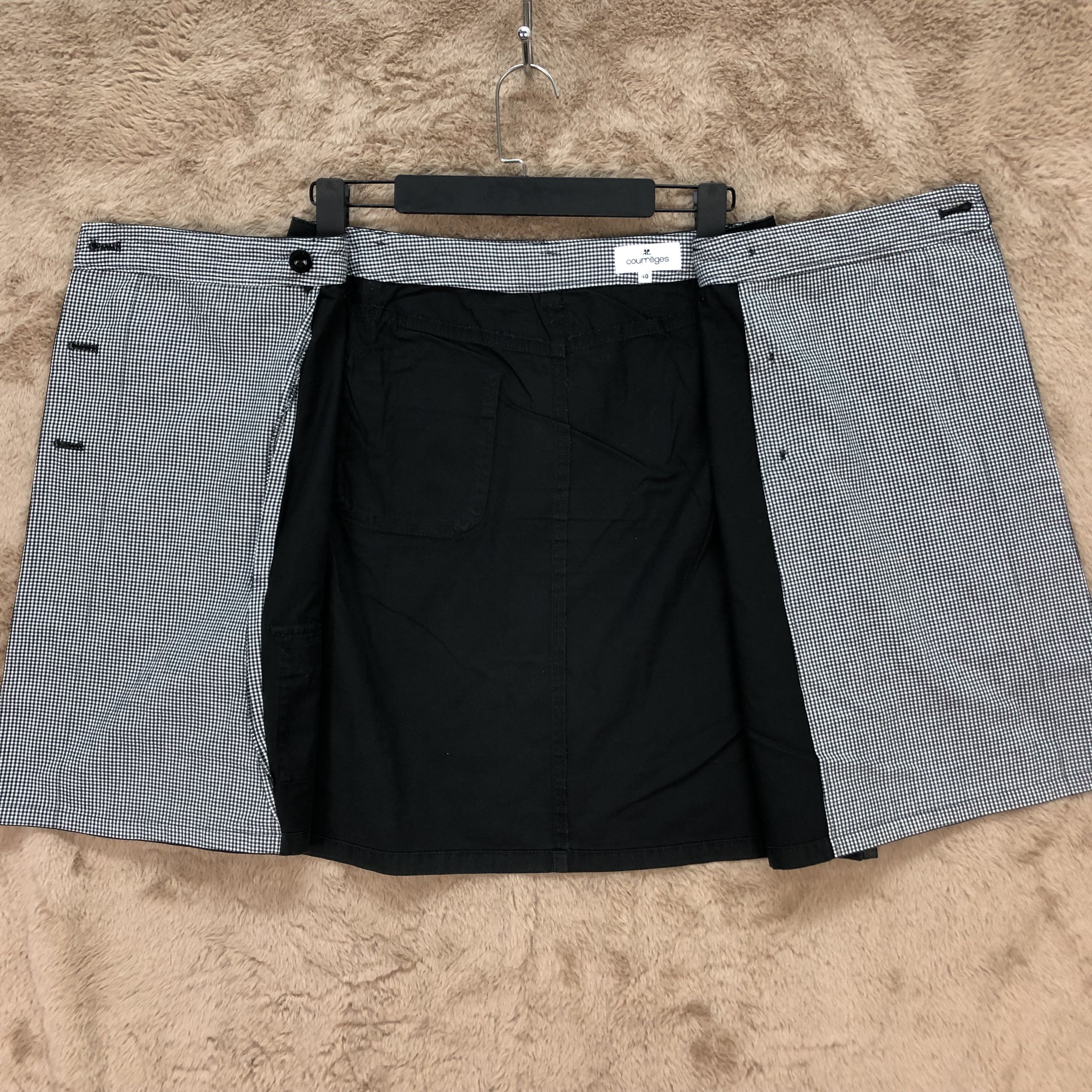 Courreges COURREGES NICE DESIGN MINI SKIRTS #5663-201 Size 30" / US 8 / IT 44 - 6 Thumbnail