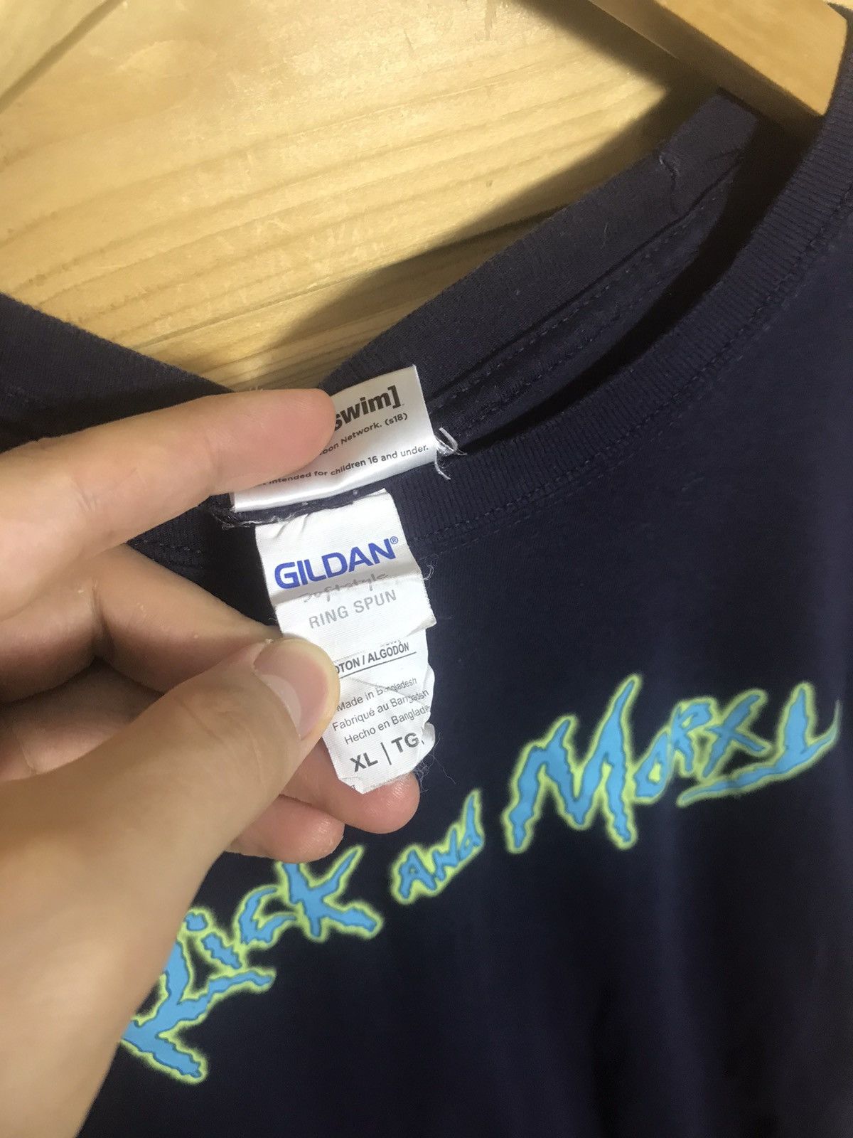 Cartoon Network 2018 Rick and Morty t-shirt Size US XL / EU 56 / 4 - 6 Thumbnail