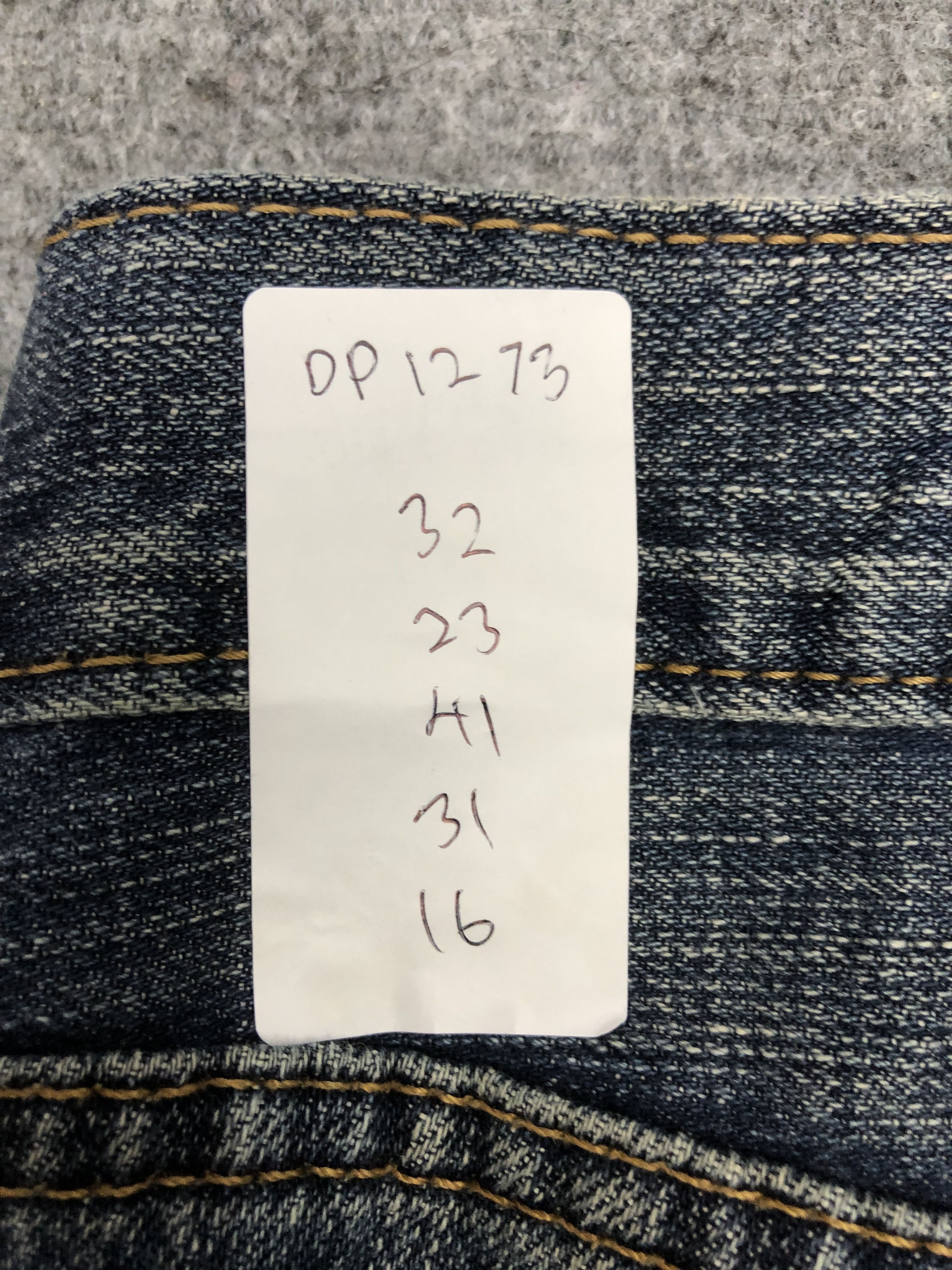 Levi's Vintage Levis 559 Faded Blue Jeans DP1273 Size US 32 / EU 48 - 15 Thumbnail