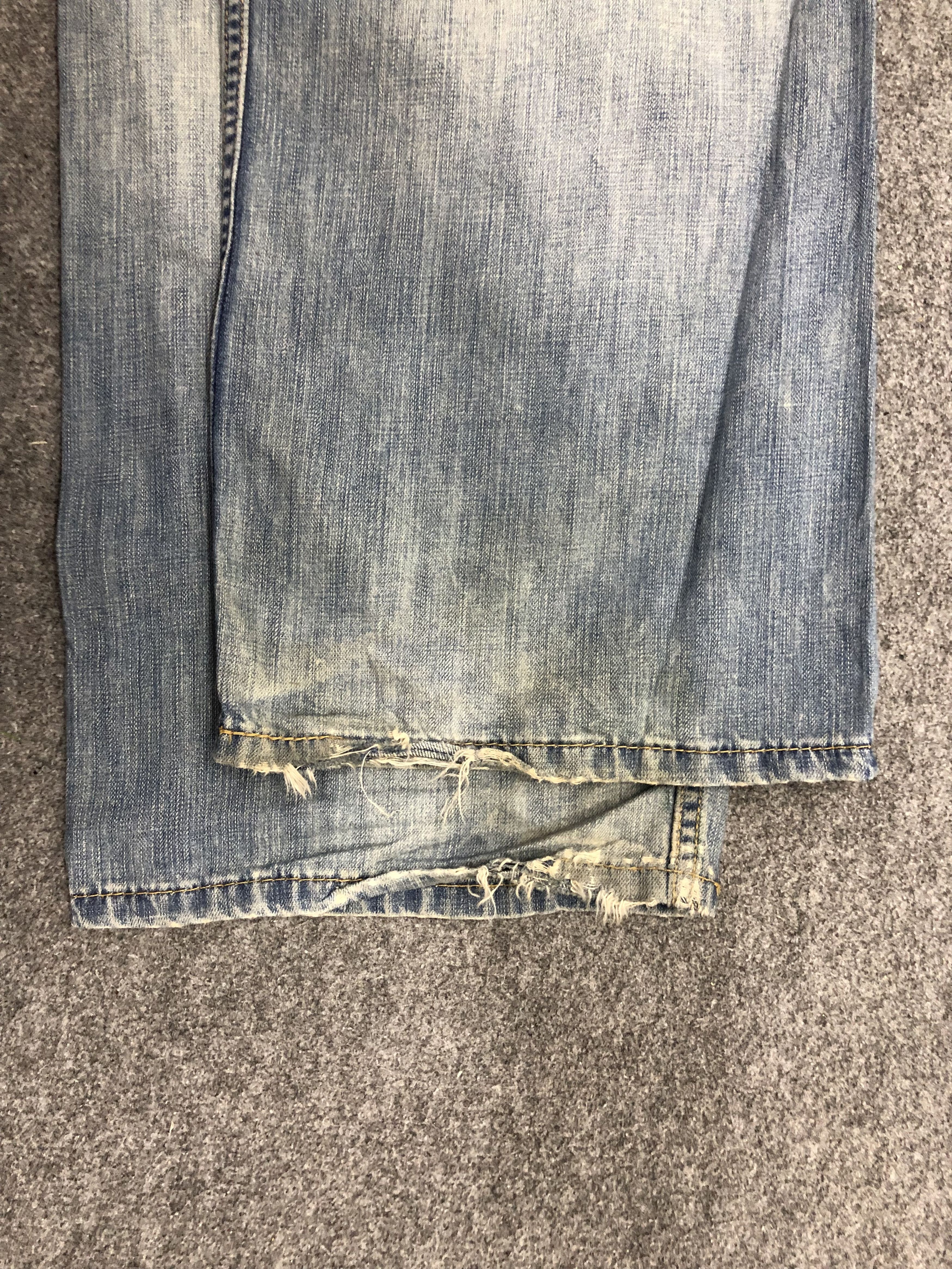 Levi's × Vintage Vintage Levis 569 Faded Blue Jeans Size US 44 / EU 60 - 15 Thumbnail