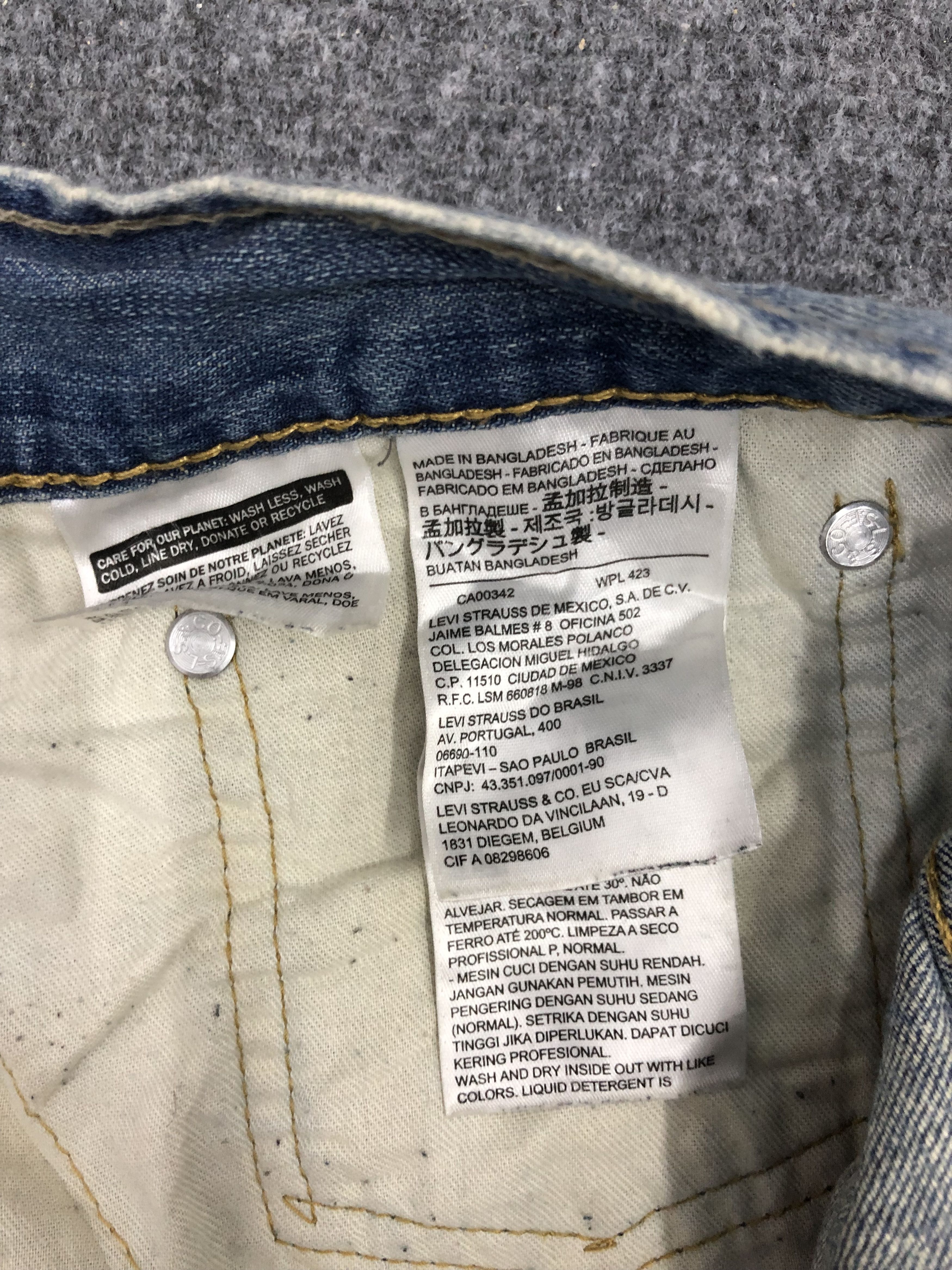 Levi's × Vintage Vintage Levis 569 Faded Blue Jeans Size US 44 / EU 60 - 6 Thumbnail