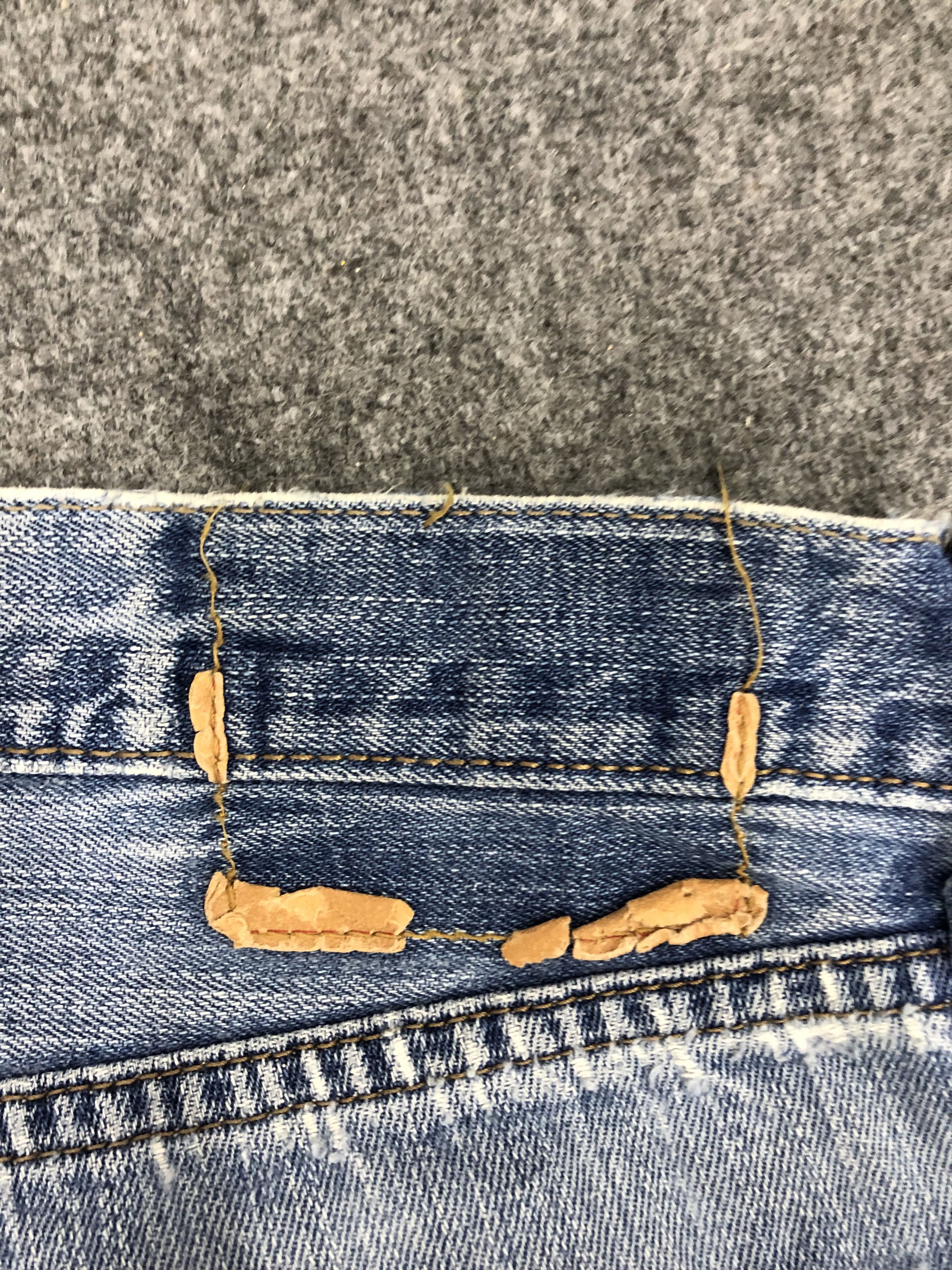 Levi's × Vintage Vintage Distressed Levis 559 Faded Blue Jeans DP1280 Size US 36 / EU 52 - 13 Thumbnail