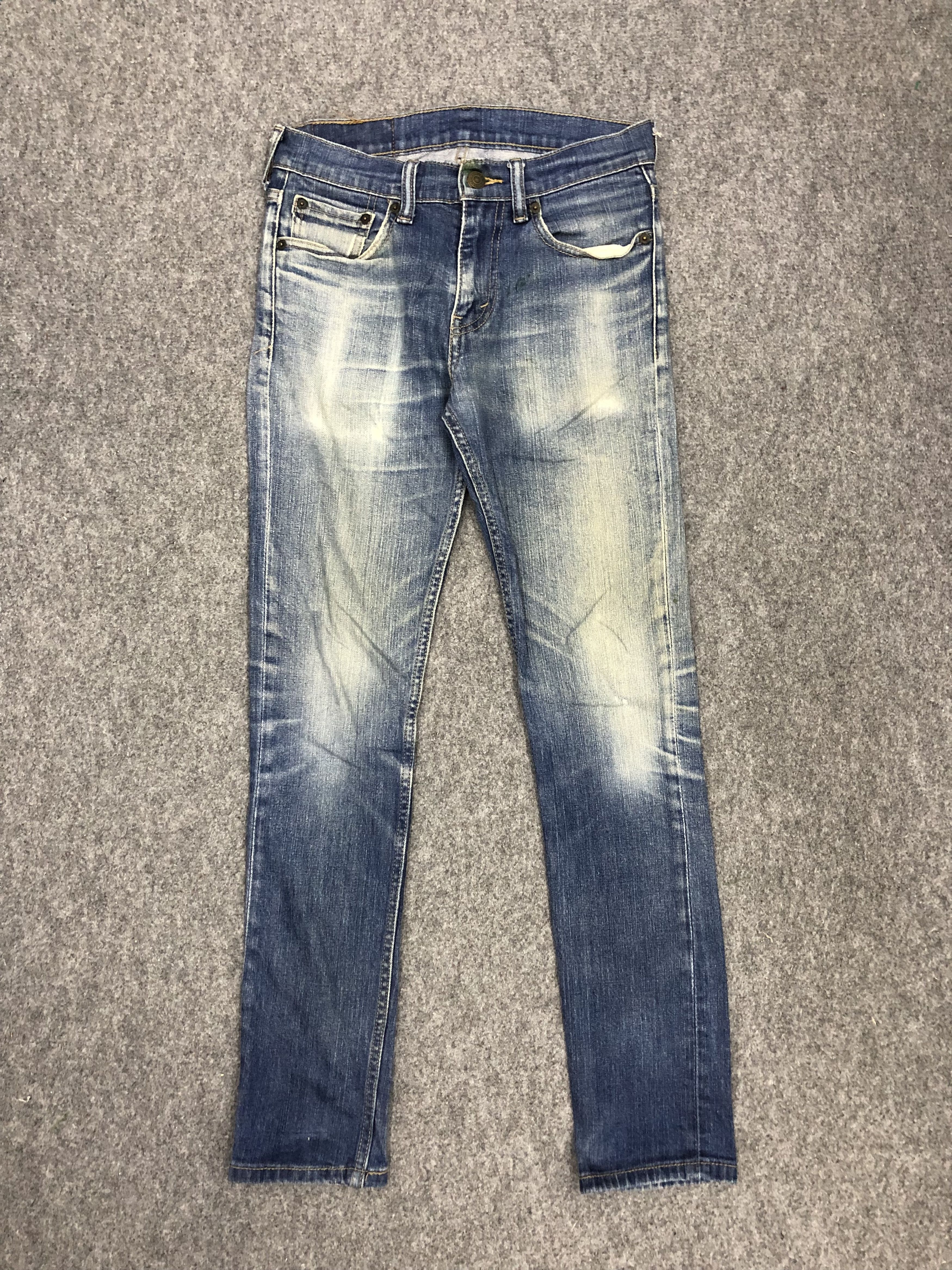 image of Levis 510 Faded Blue Jeans in Blue Denim, Men's (Size 28)