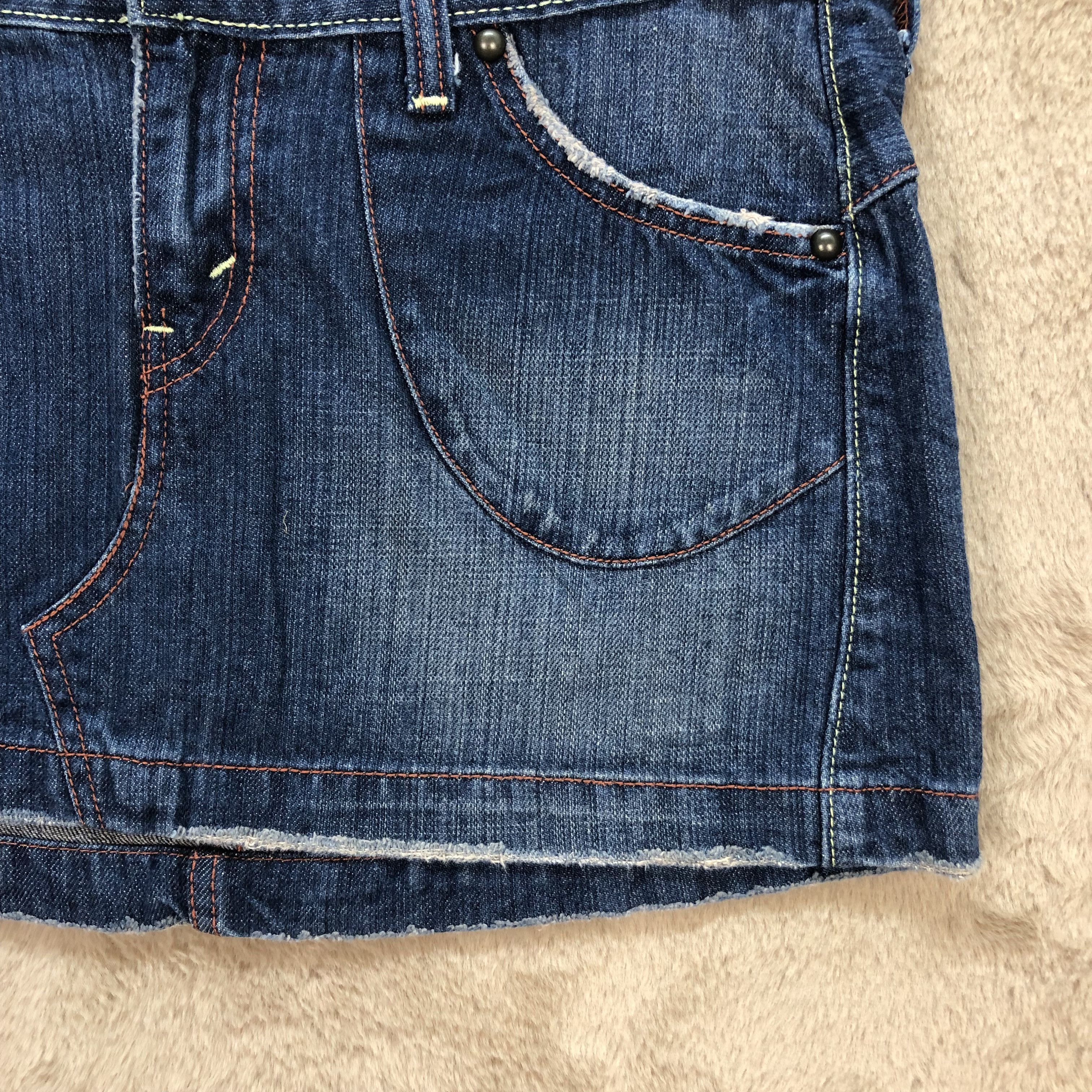 Levi's LEVI'S JEANS SINGLE R MINI SKIRTS #5650-201 Size 33" - 6 Thumbnail