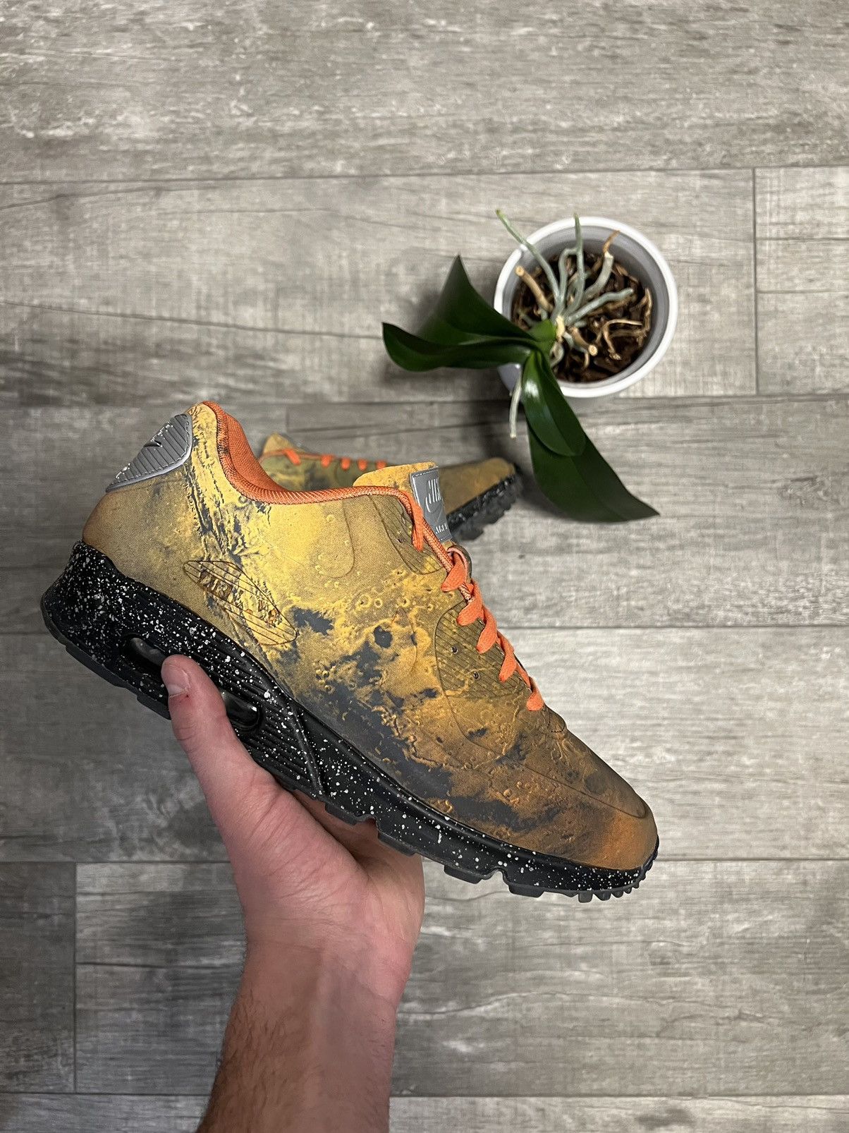 nike mars price