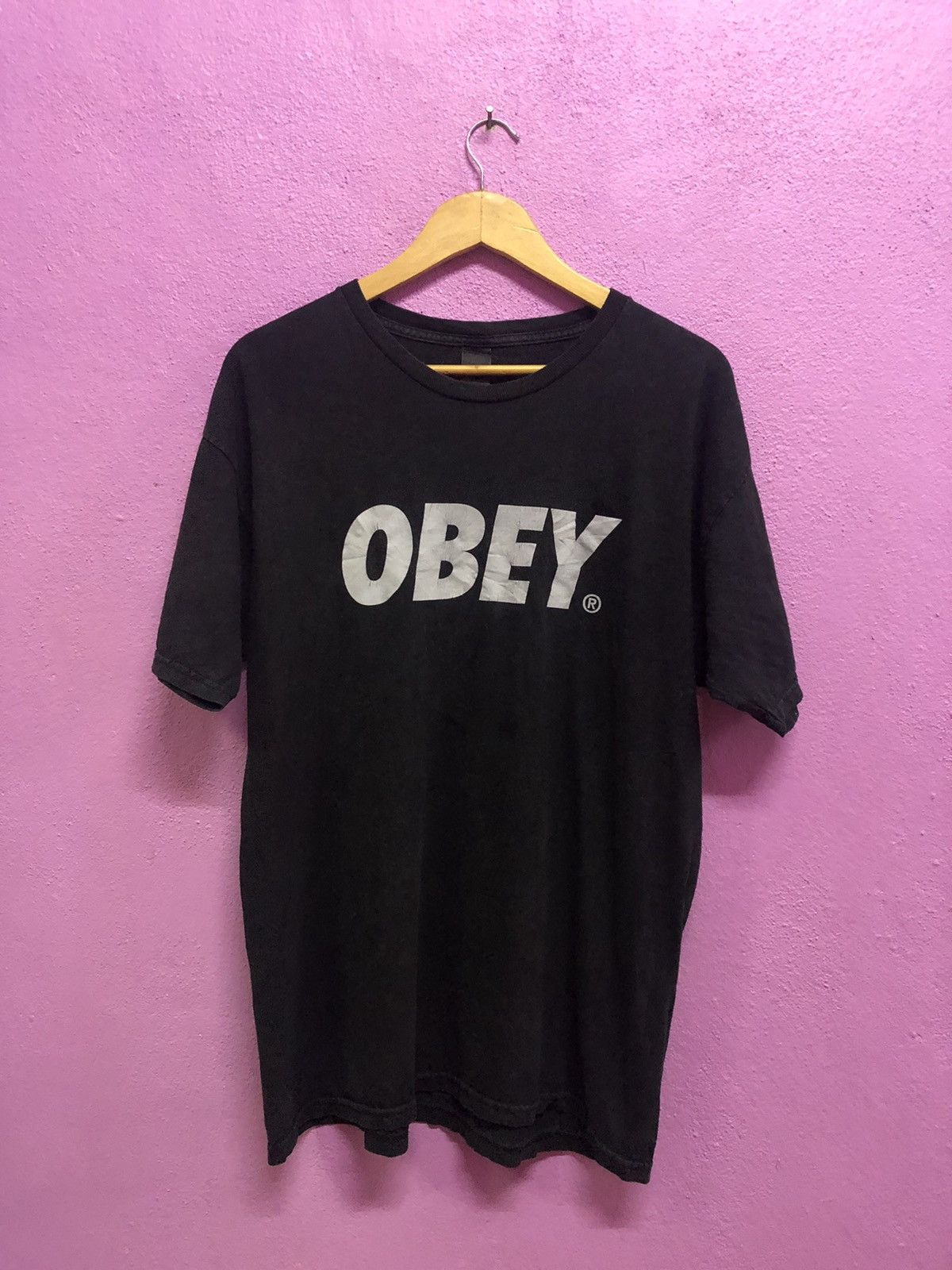 Obey Obey T-Shirts Size L Size US L / EU 52-54 / 3 - 1 Thumbnail