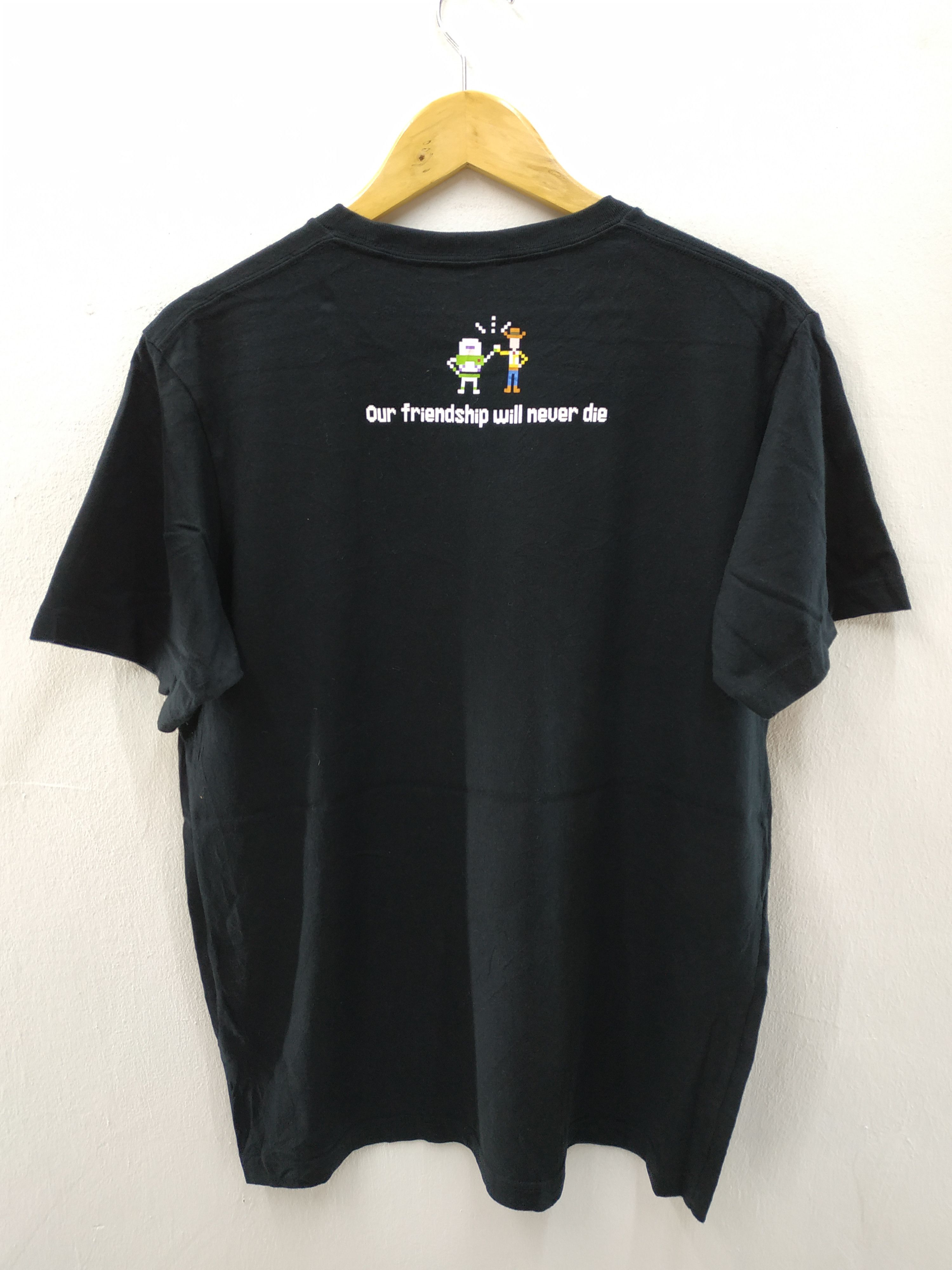 Disney × Japanese Brand × Uniqlo Uniqlo X Disney Pixar Toys Story Parody Donkey Kong T-Shirt Size US L / EU 52-54 / 3 - 4 Thumbnail