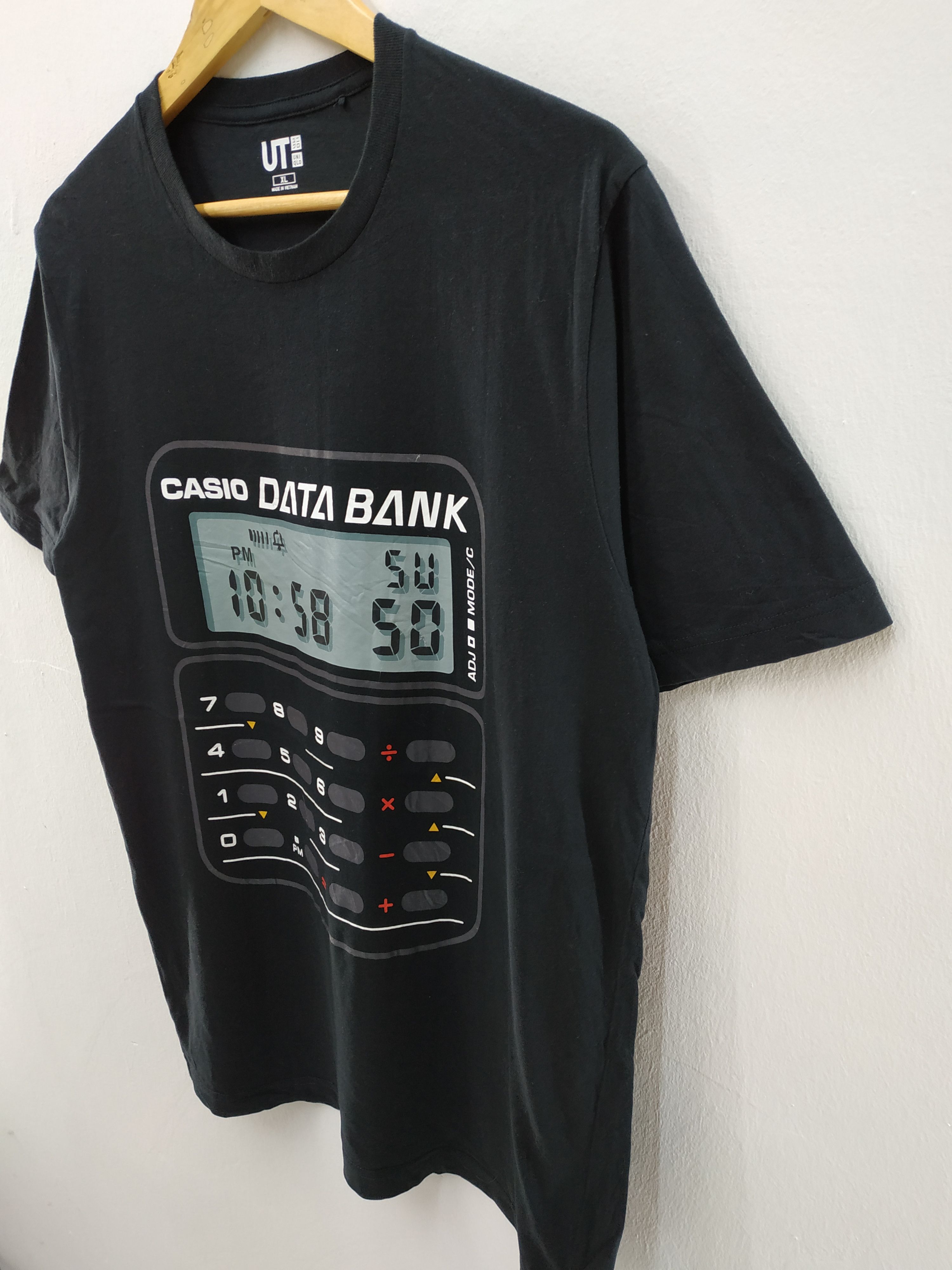 Casio Japanese Brand Uniqlo X Casio Data Bank T-Shirt Size US L / EU 52-54 / 3 - 3 Thumbnail