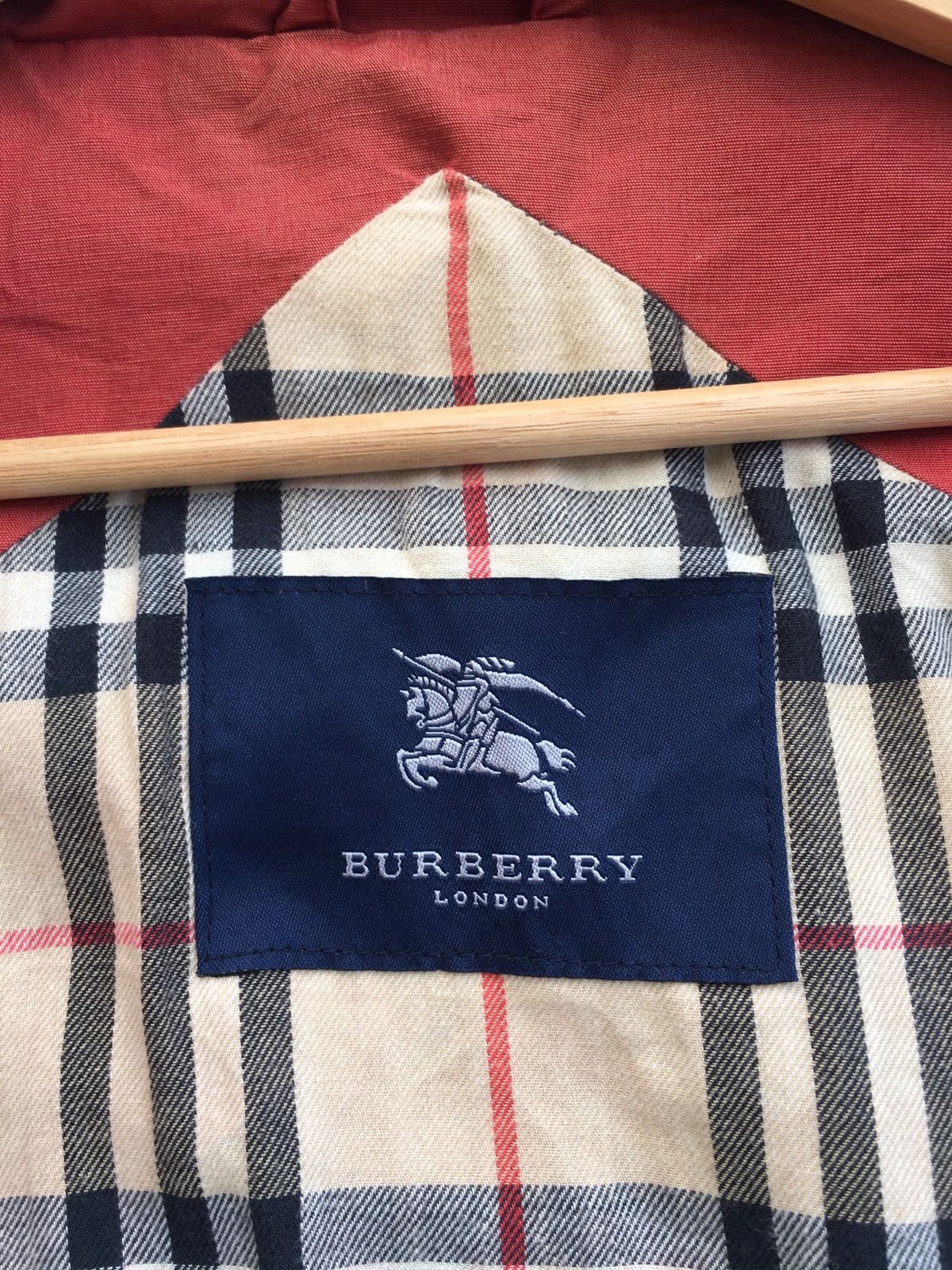 Burberry Rare Vintage Burberry Winter Jacket Size US XL / EU 56 / 4 - 12 Thumbnail