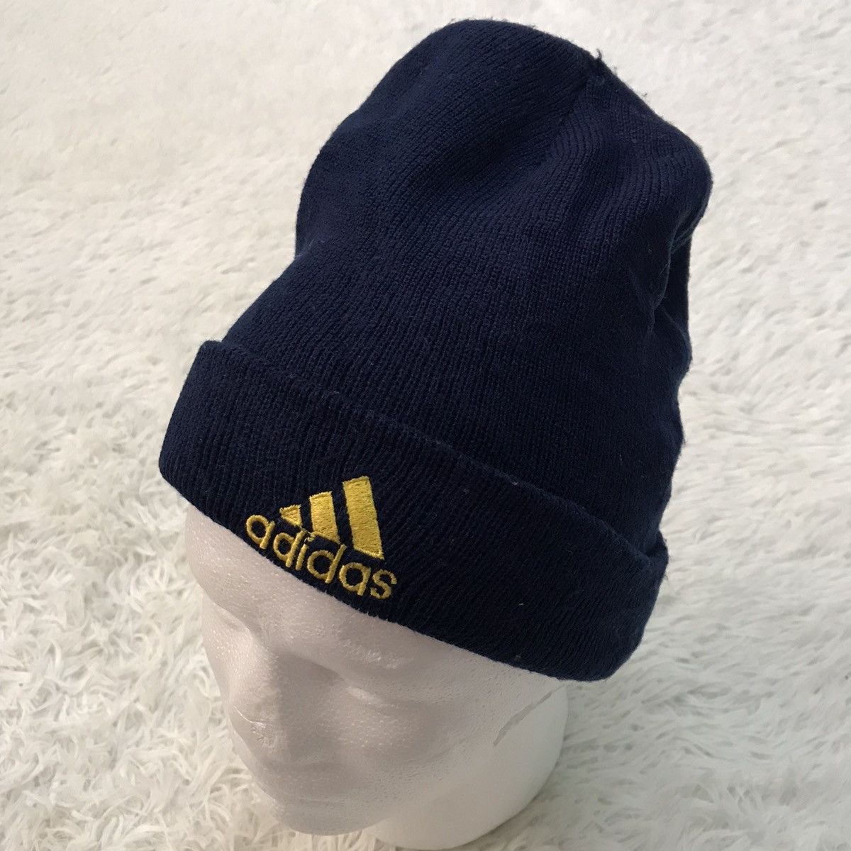 Adidas Adidas Beanie / Snow Cap / Snow Hat Size ONE SIZE - 1 Thumbnail