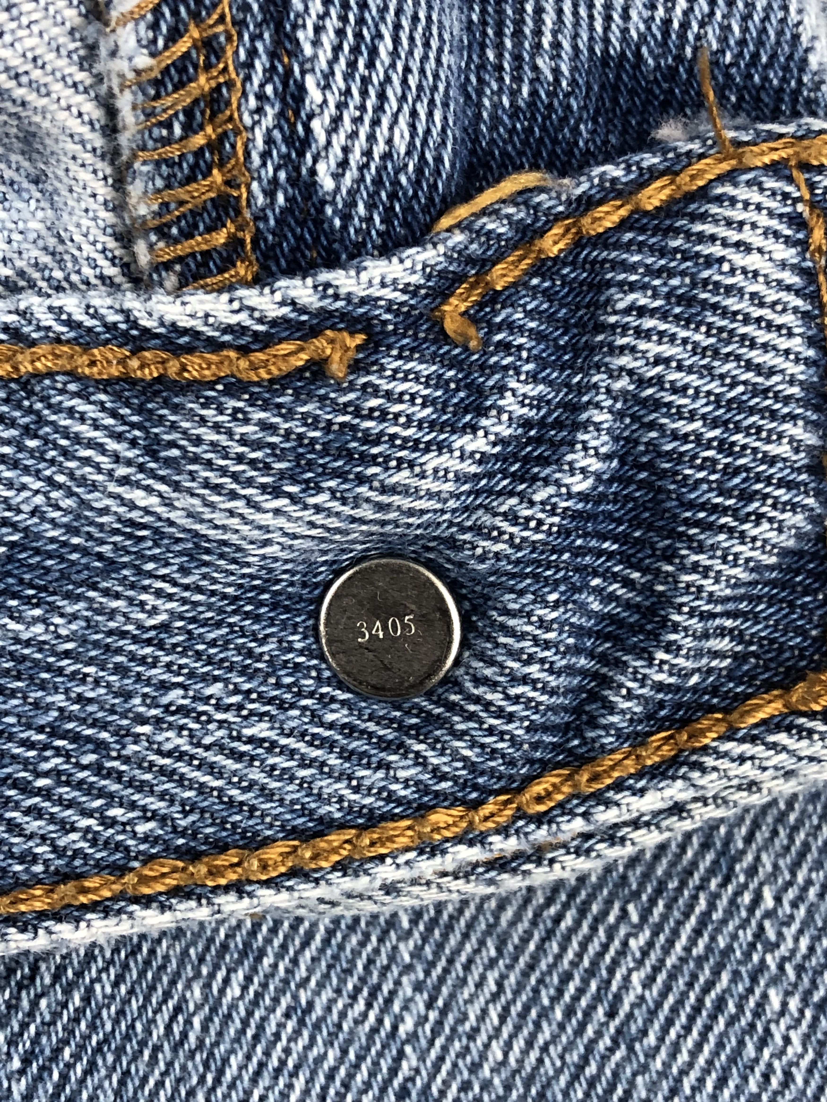 Levi's Vintage levis 550 Light Blue Jeans DP1490 Size US 43 - 13 Thumbnail