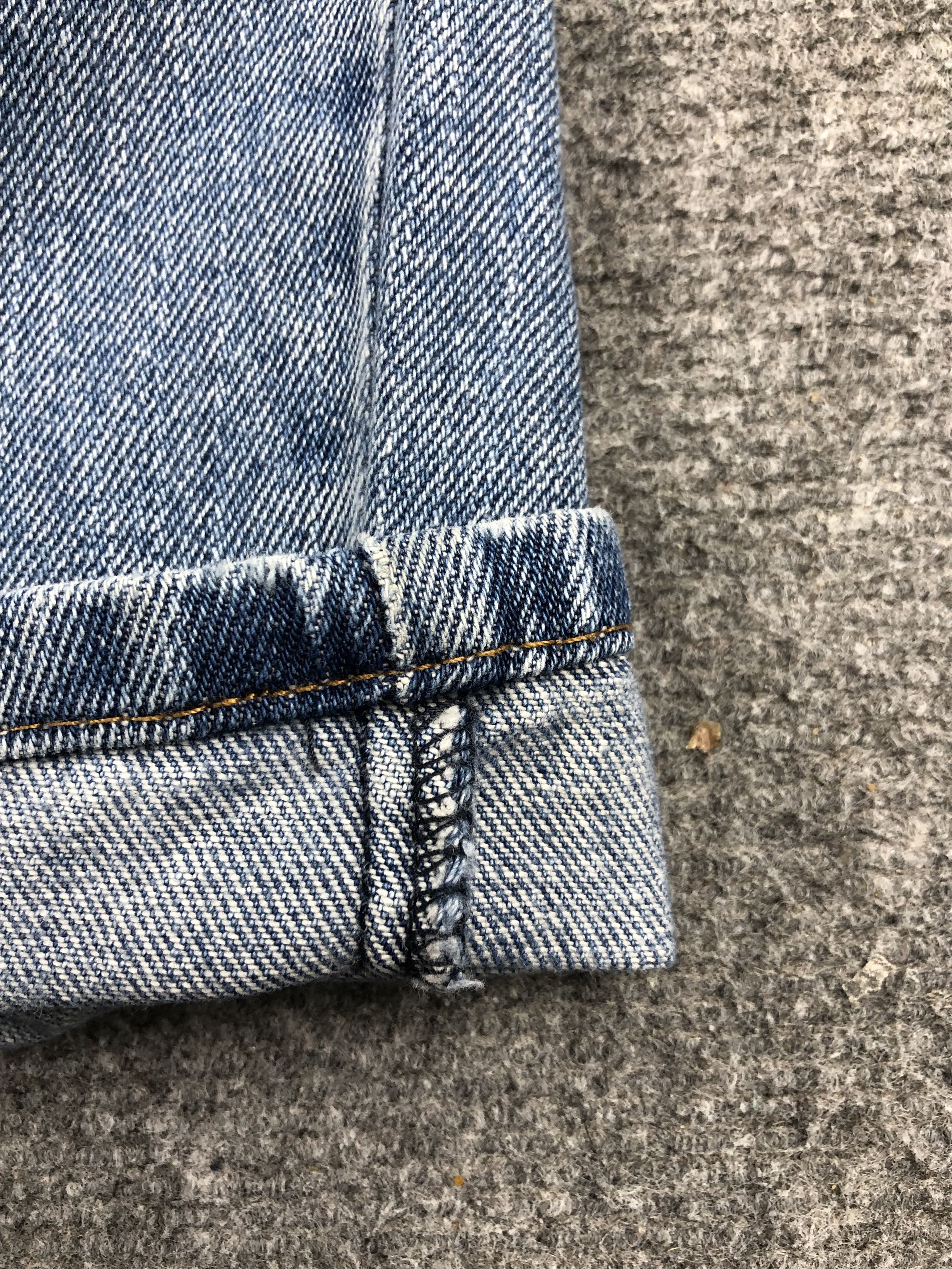 Levi's Vintage levis 550 Light Blue Jeans DP1490 Size US 43 - 10 Thumbnail