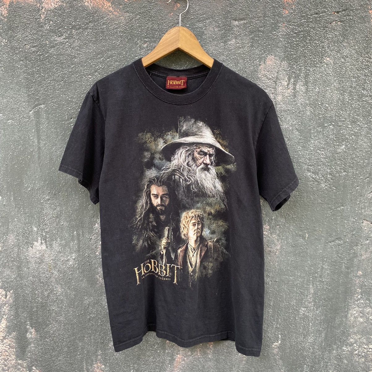 image of Vintage The Hobbit An Unexpected Journey Movie Tee in Black, Men's (Size Medium)