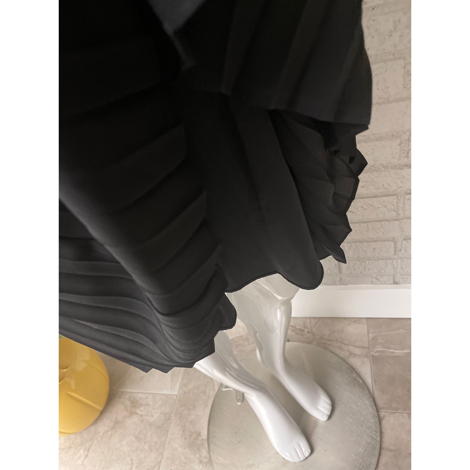 Nanette Lepore Black Accordion Smock Dress Size 6P NWT
