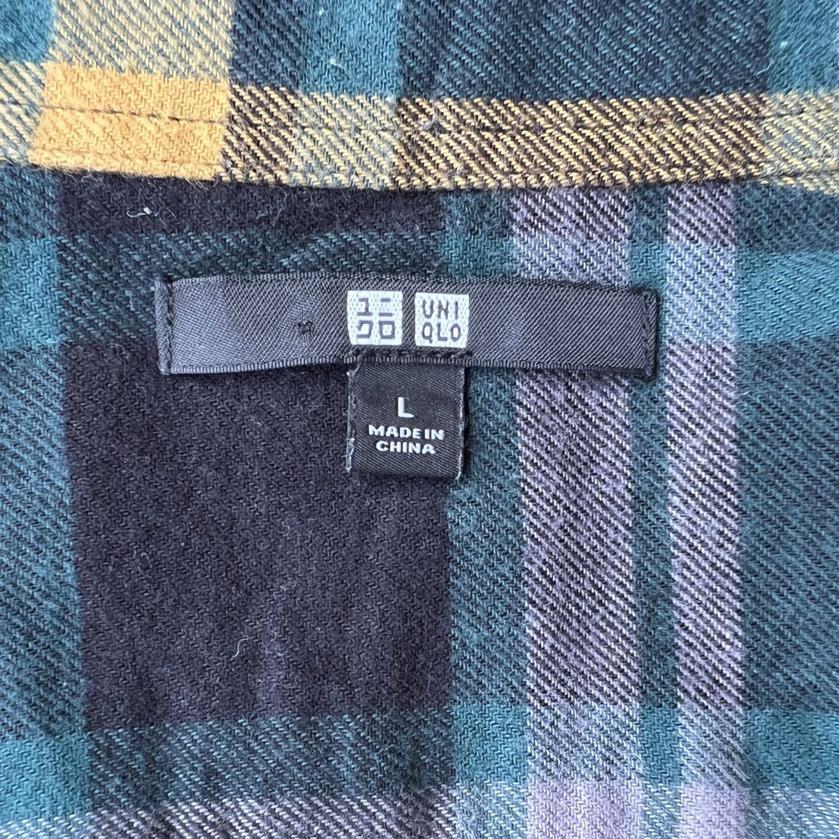 Japanese Brand × Jun Takahashi × Uniqlo VINTAGE UNIQLO JUN TAKAHASHI FLANNEL Size US L / EU 52-54 / 3 - 15 Thumbnail